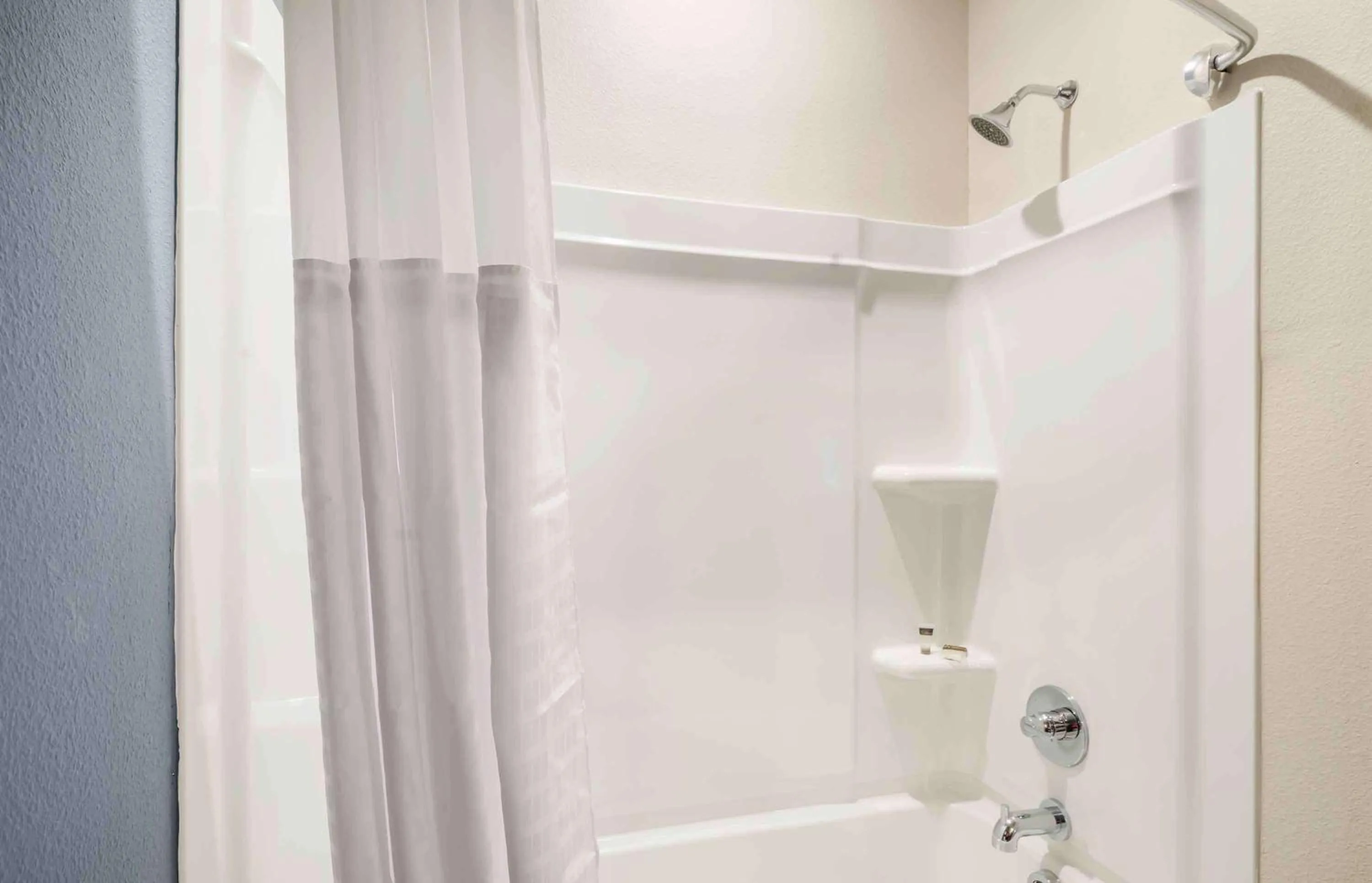 Bathroom in Extended Stay America Premier Suites - Fort Myers - Airport