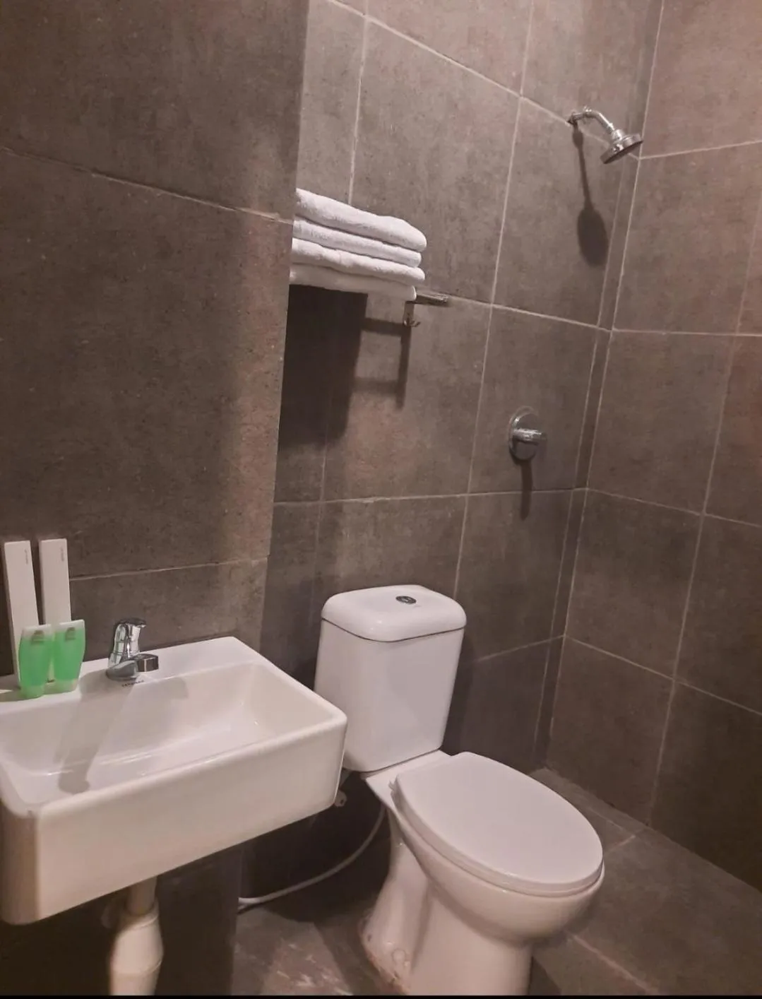 Bathroom in Zester Hotel Sidoarjo
