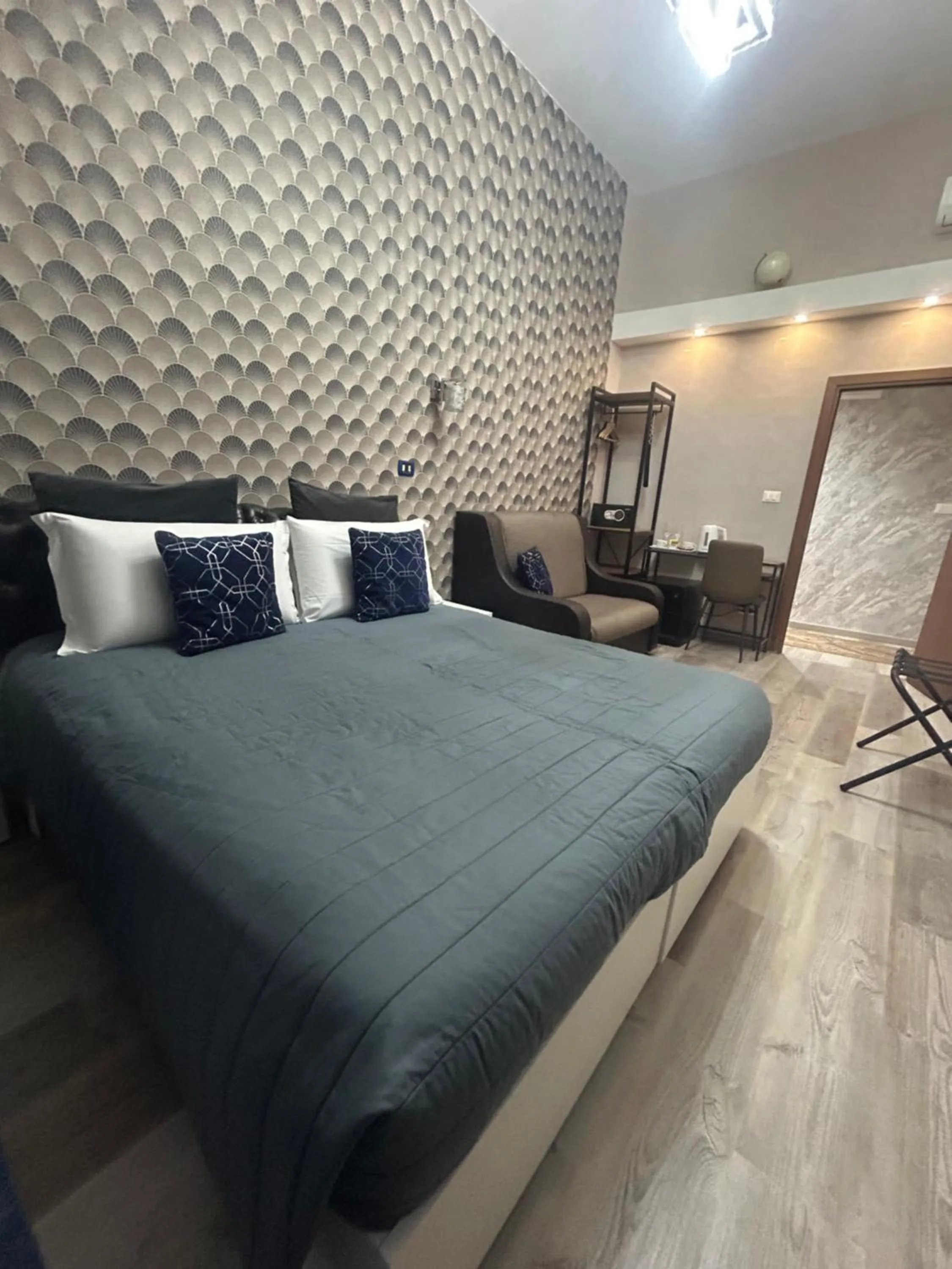 Bed in Vanella Rome Domus