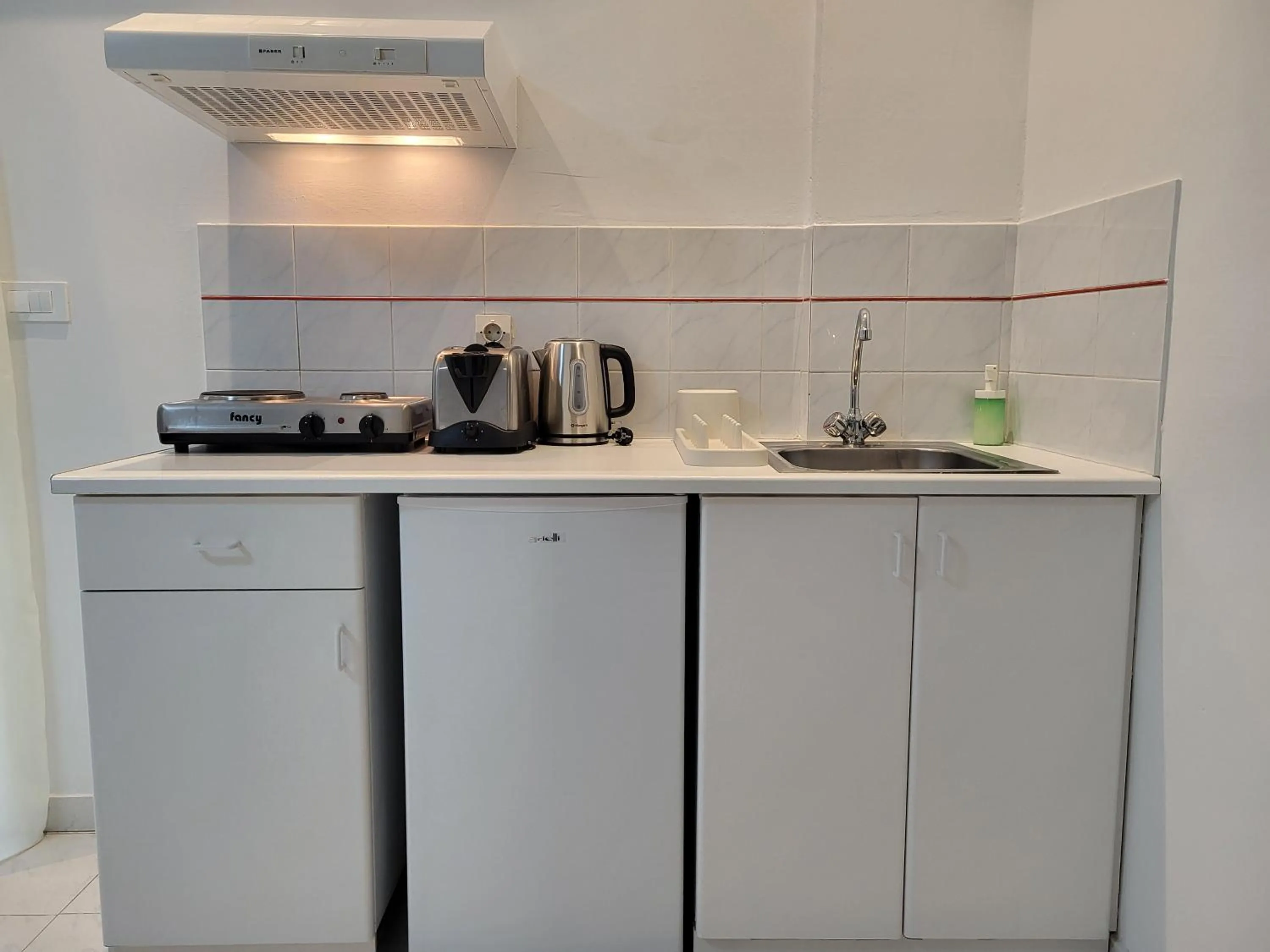 room service in Jasmine Hotel Apartments