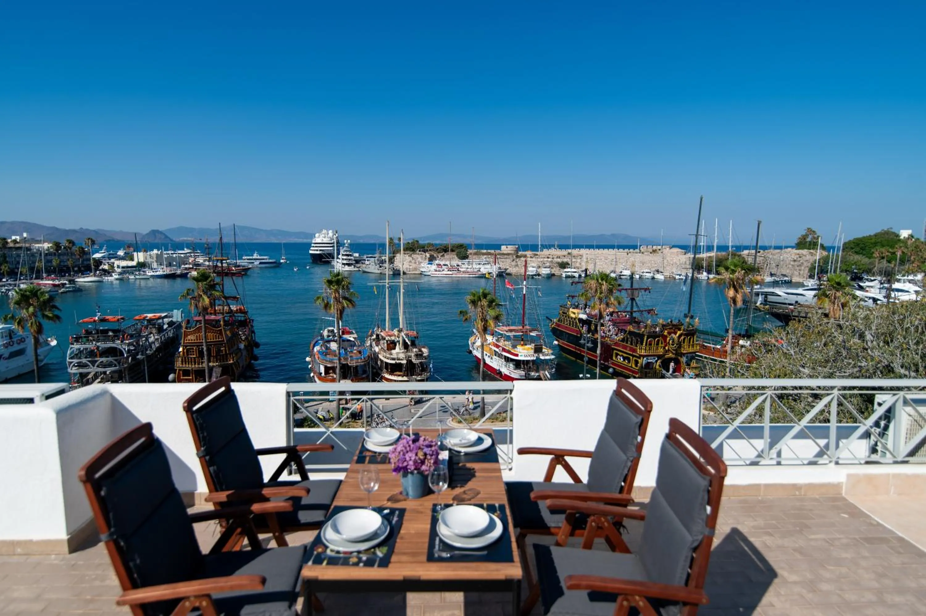 Natural landscape in Jasmine Hotel Apartments