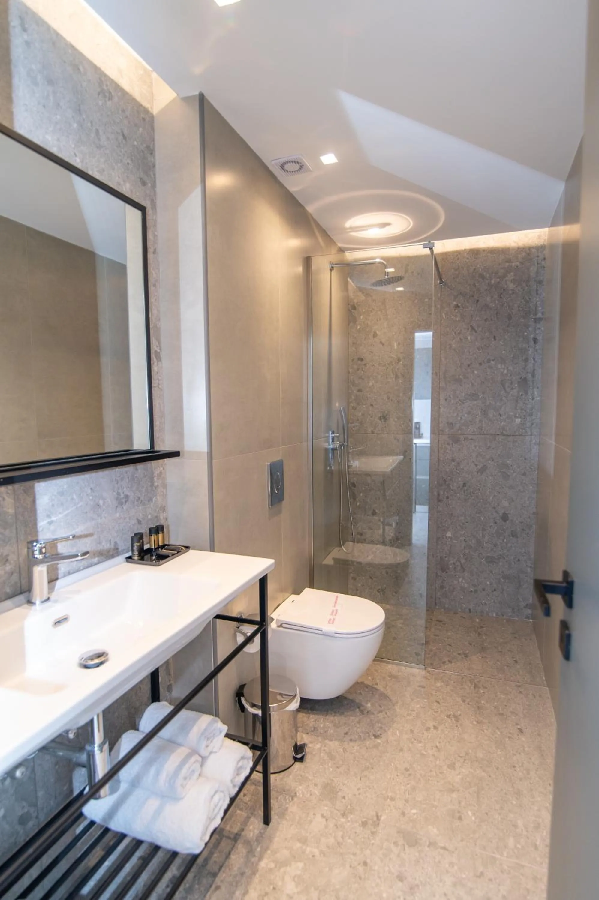 Shower in Jasmine Hotel Apartments