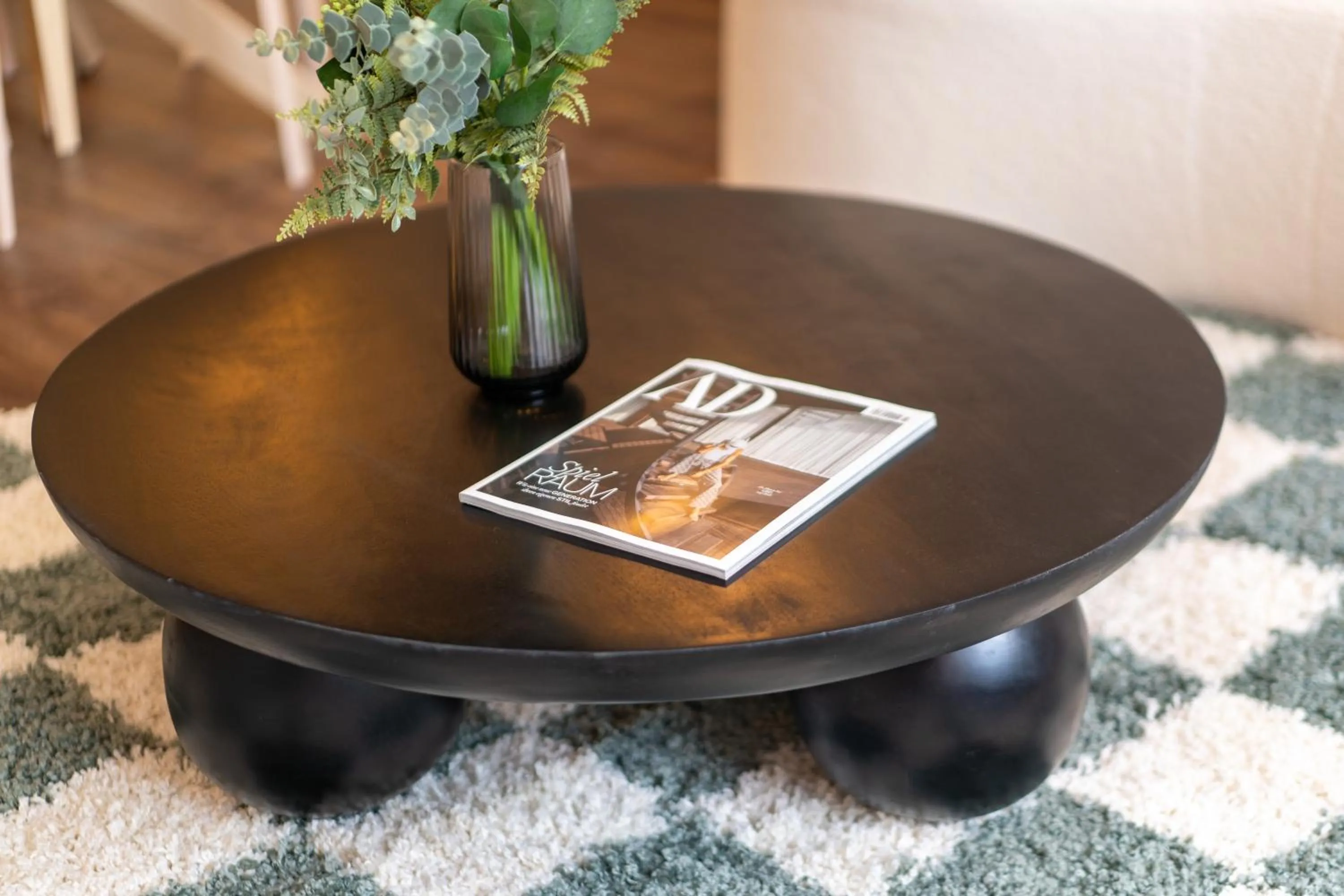 Photo of the whole room in The Charming by Curt Suites