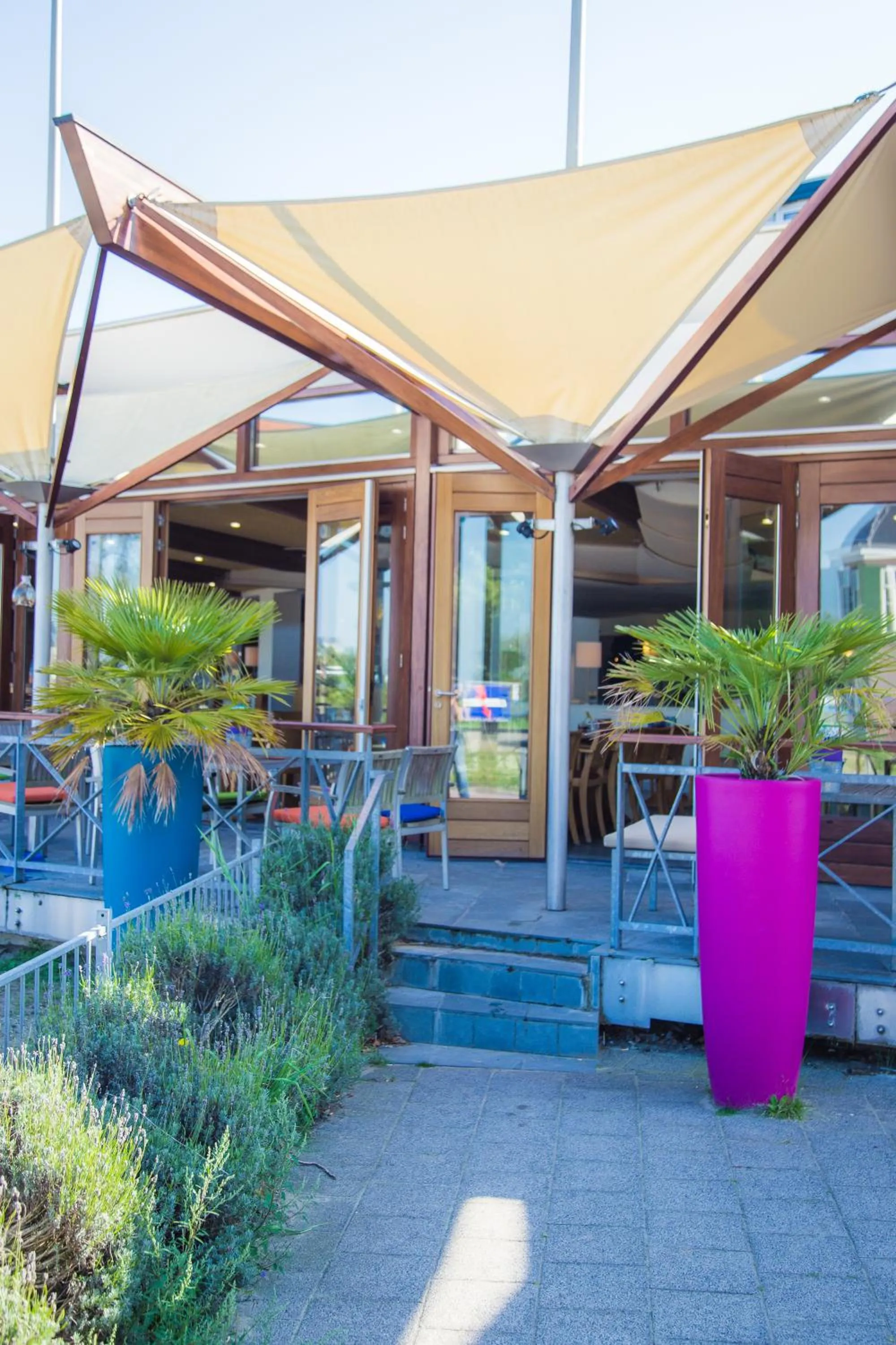 Facade/entrance in ´t Wapen van Marion