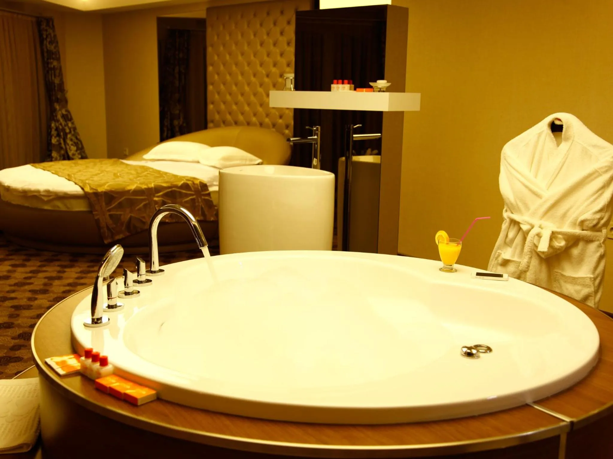 Decorative detail in Feyzan Hotel