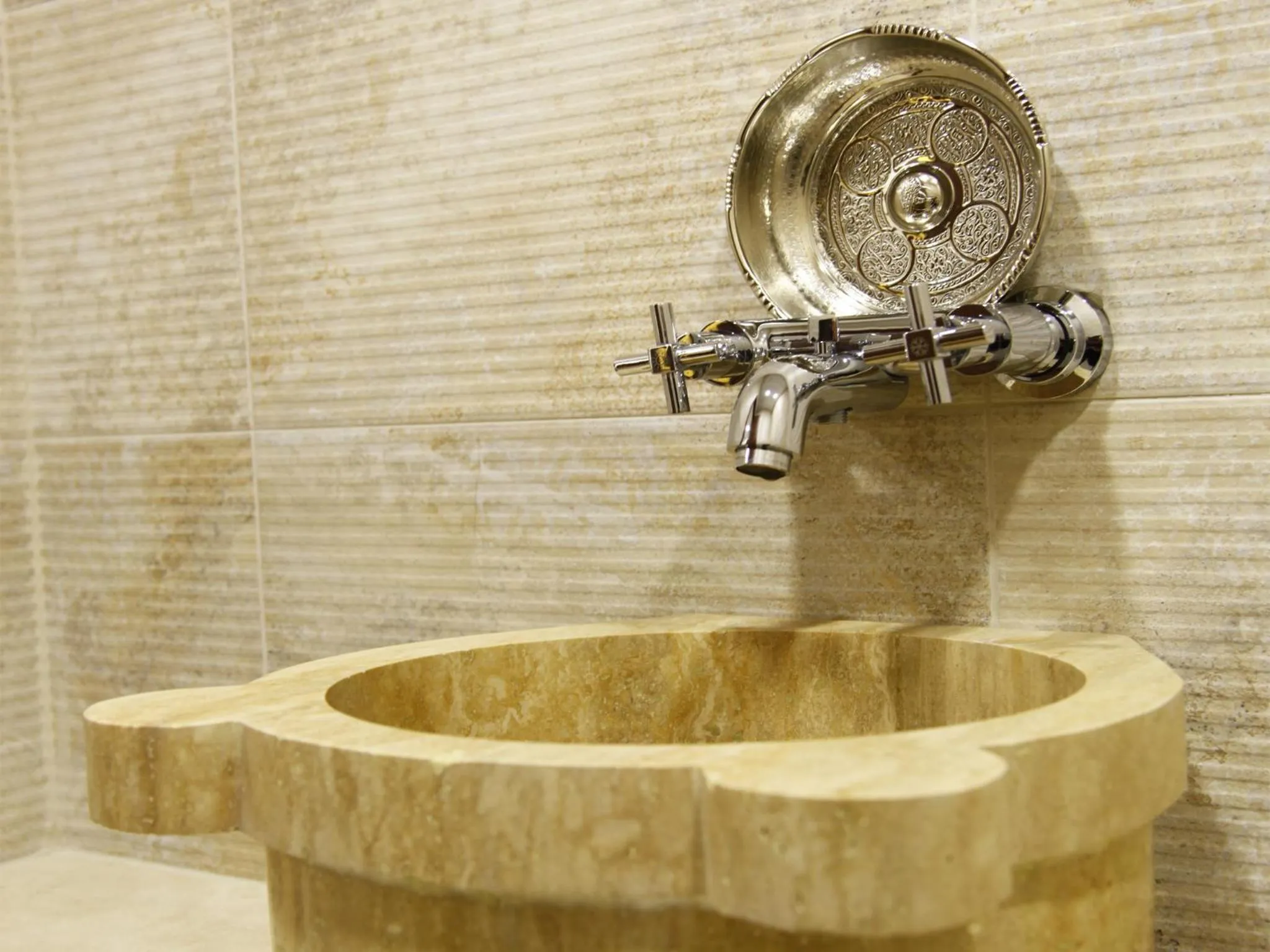 Decorative detail in Feyzan Hotel