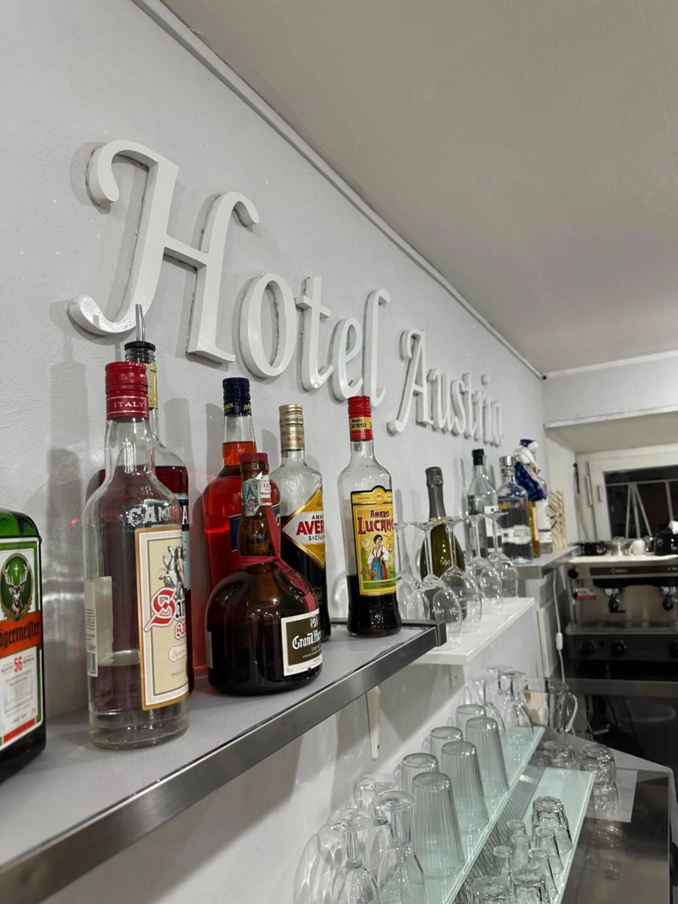 Lounge or bar in Hotel Austria