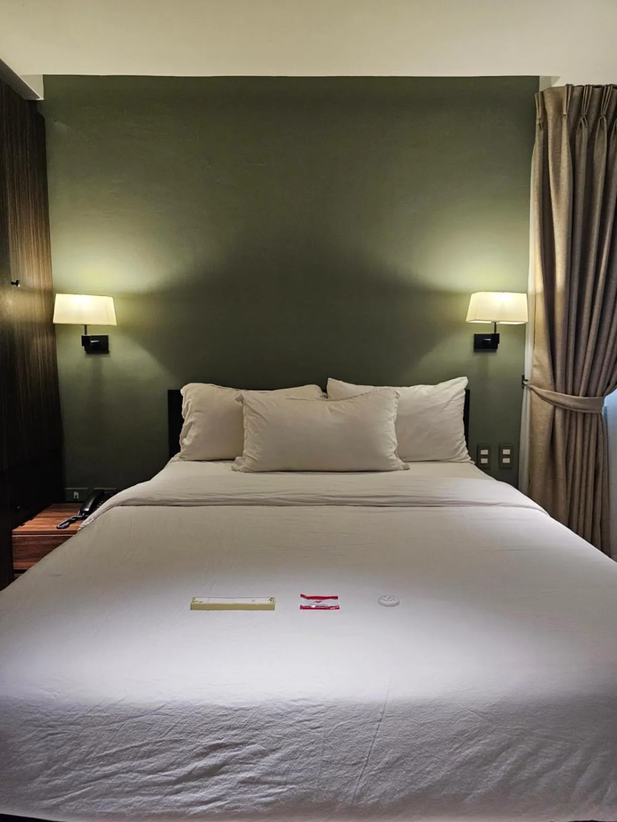 Bed in Valentino's Hotel