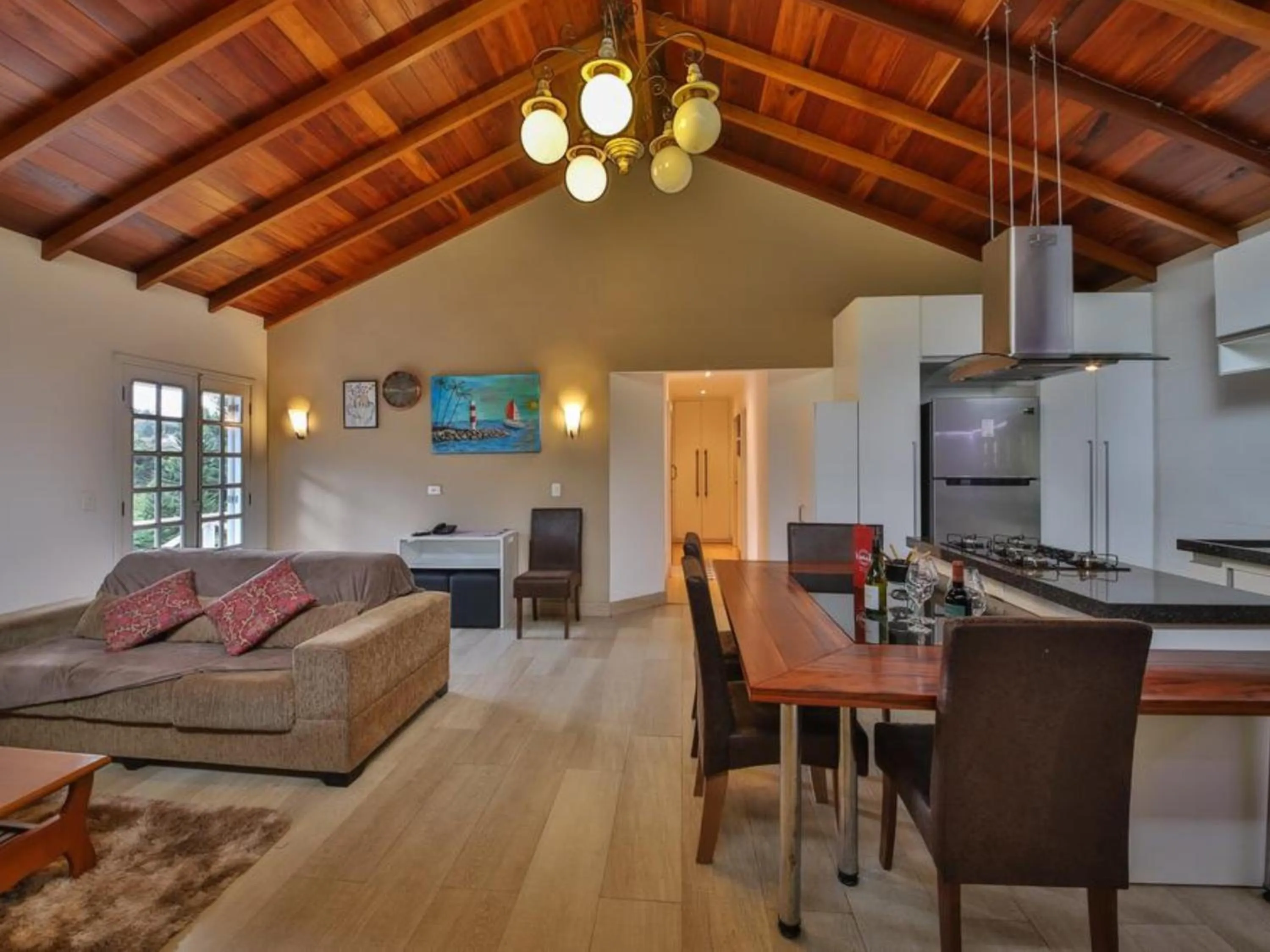 Kitchen or kitchenette in La Vita Pousada de Charme