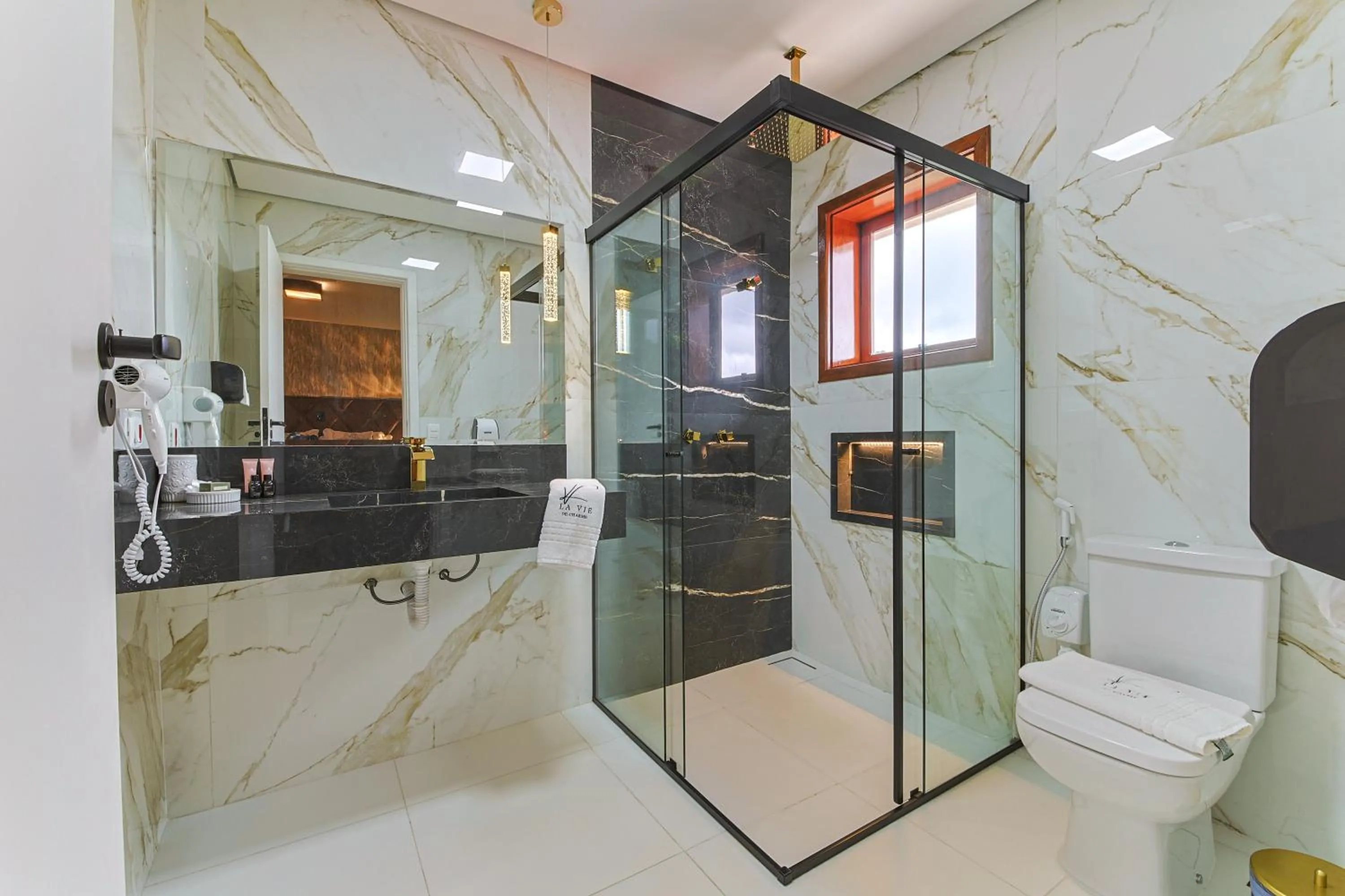 Shower in La Vita Pousada de Charme