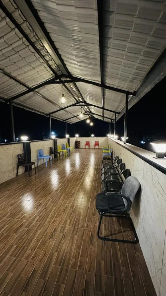 Restaurant/places to eat in Hotel Ratnam Palace Maheshwar