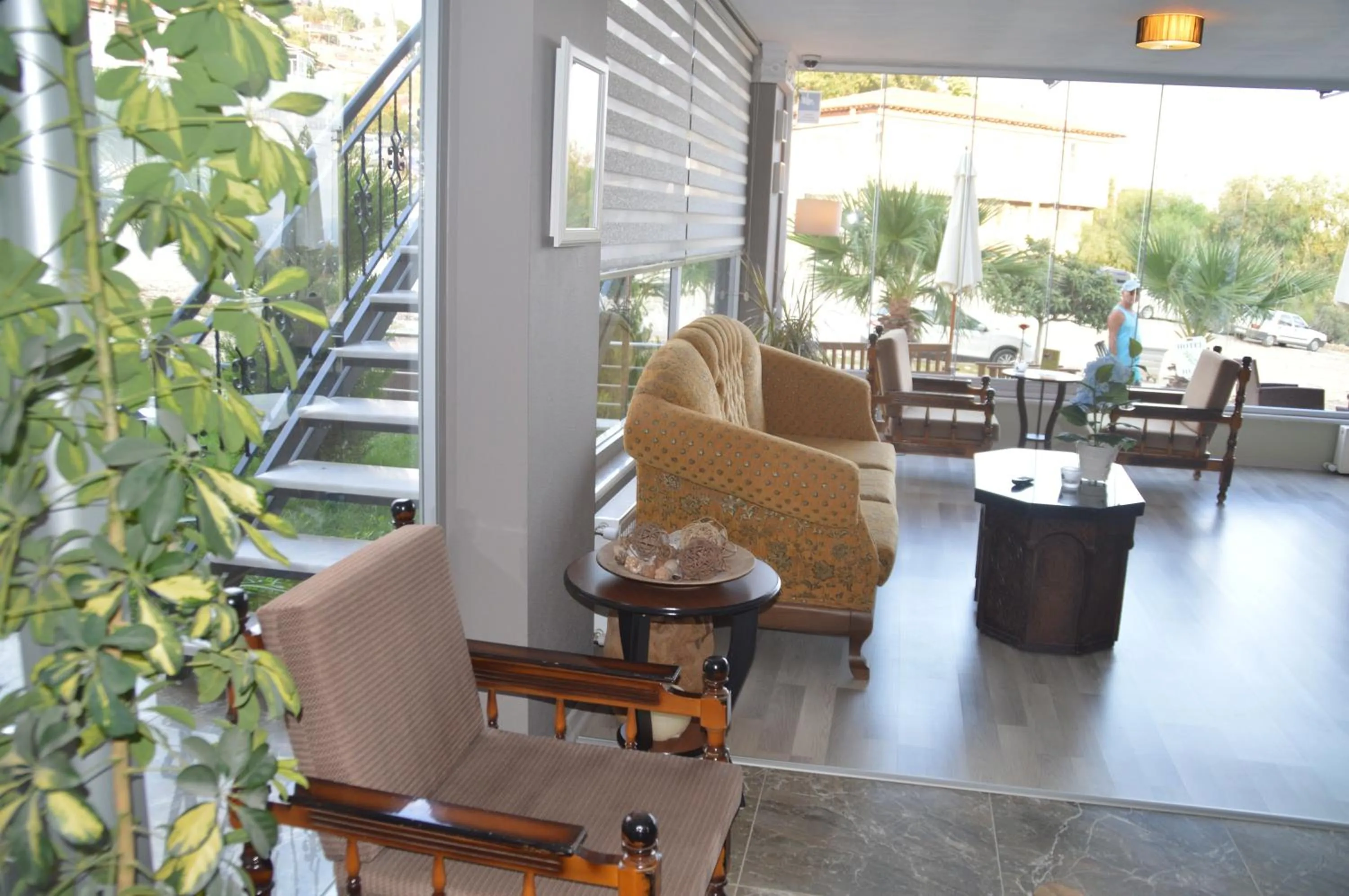 Communal lounge/ TV room in Hotel Hugo