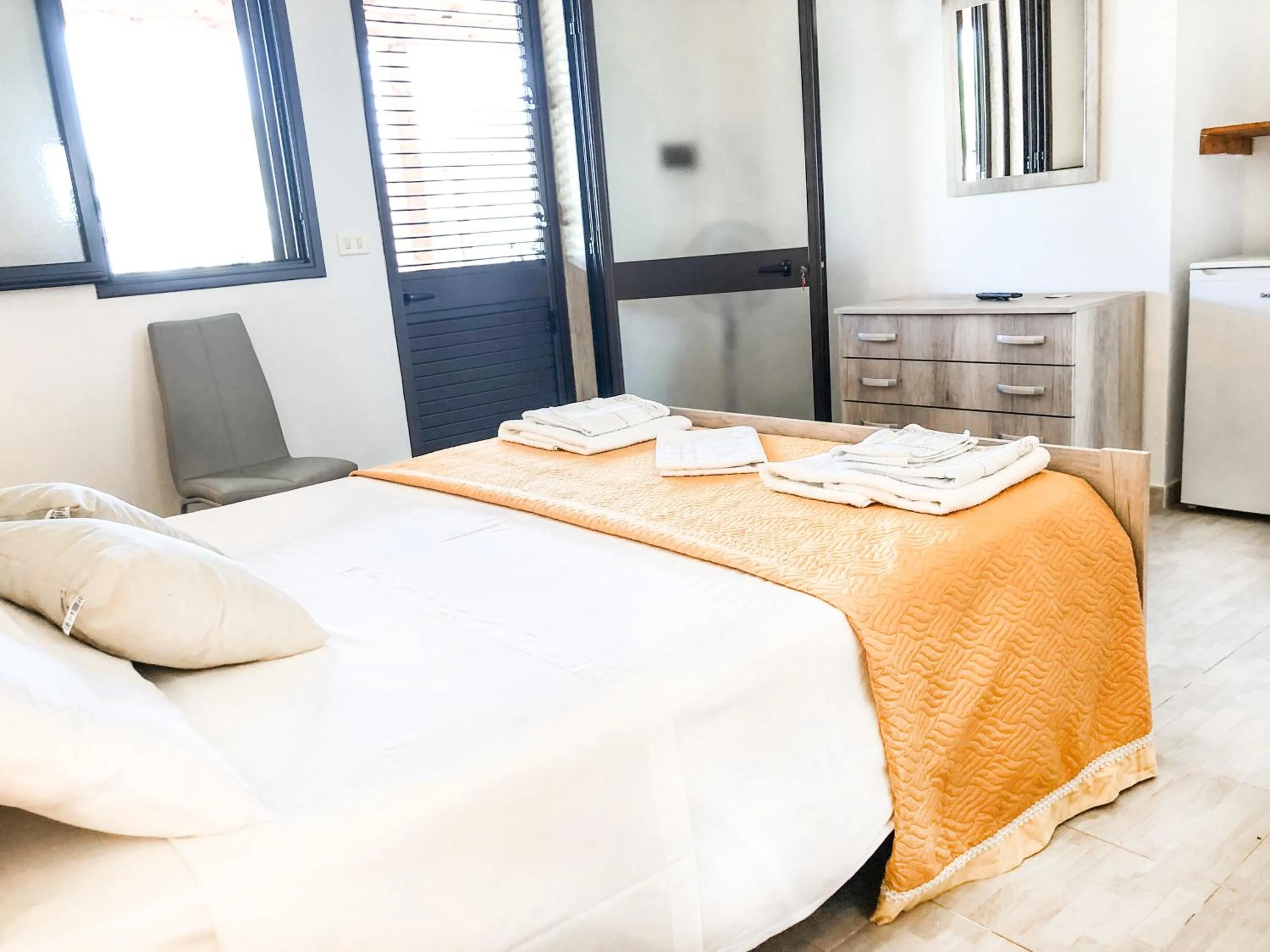 Photo of the whole room, Bed in Il mondo dei sogni