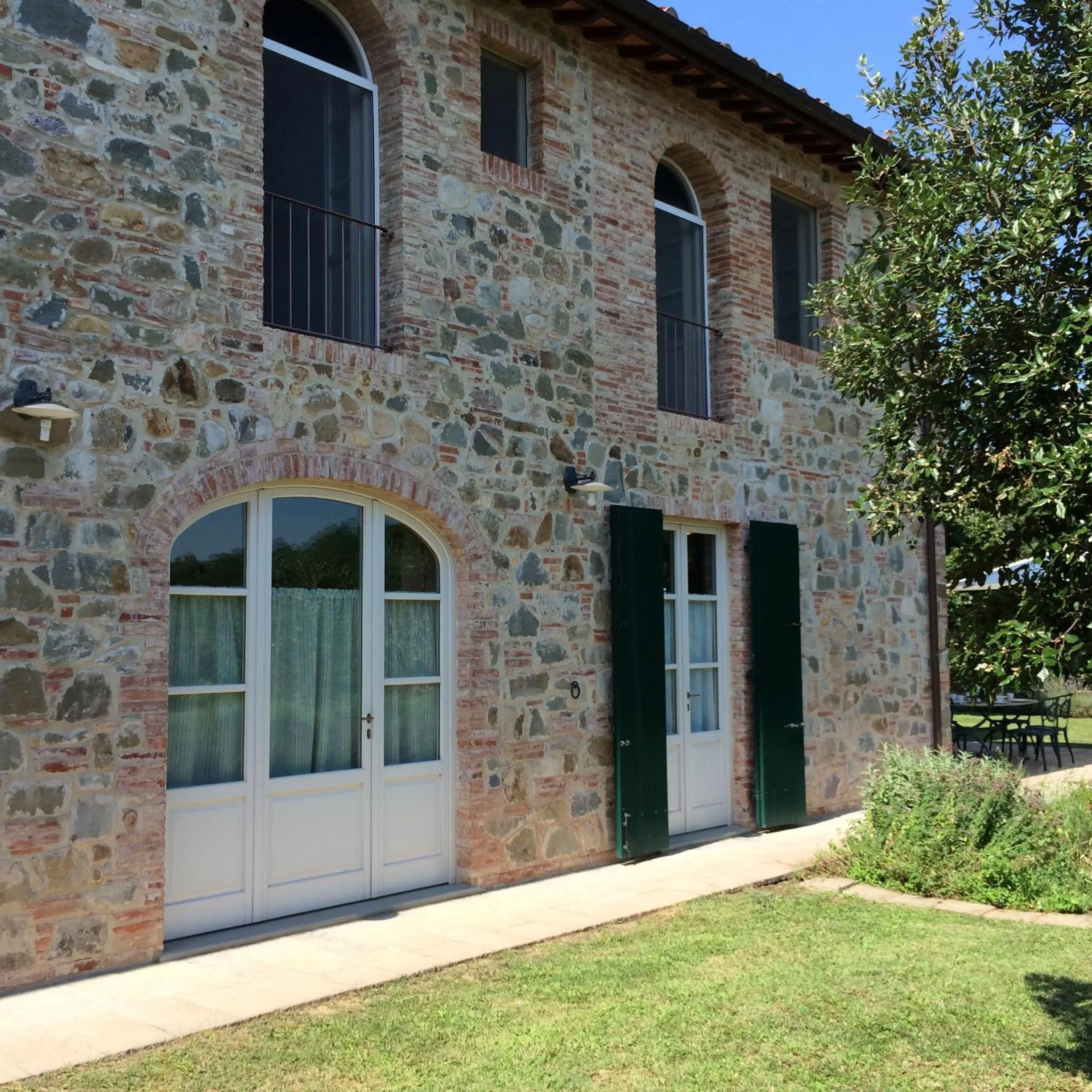 Property building in Villa Gourmet