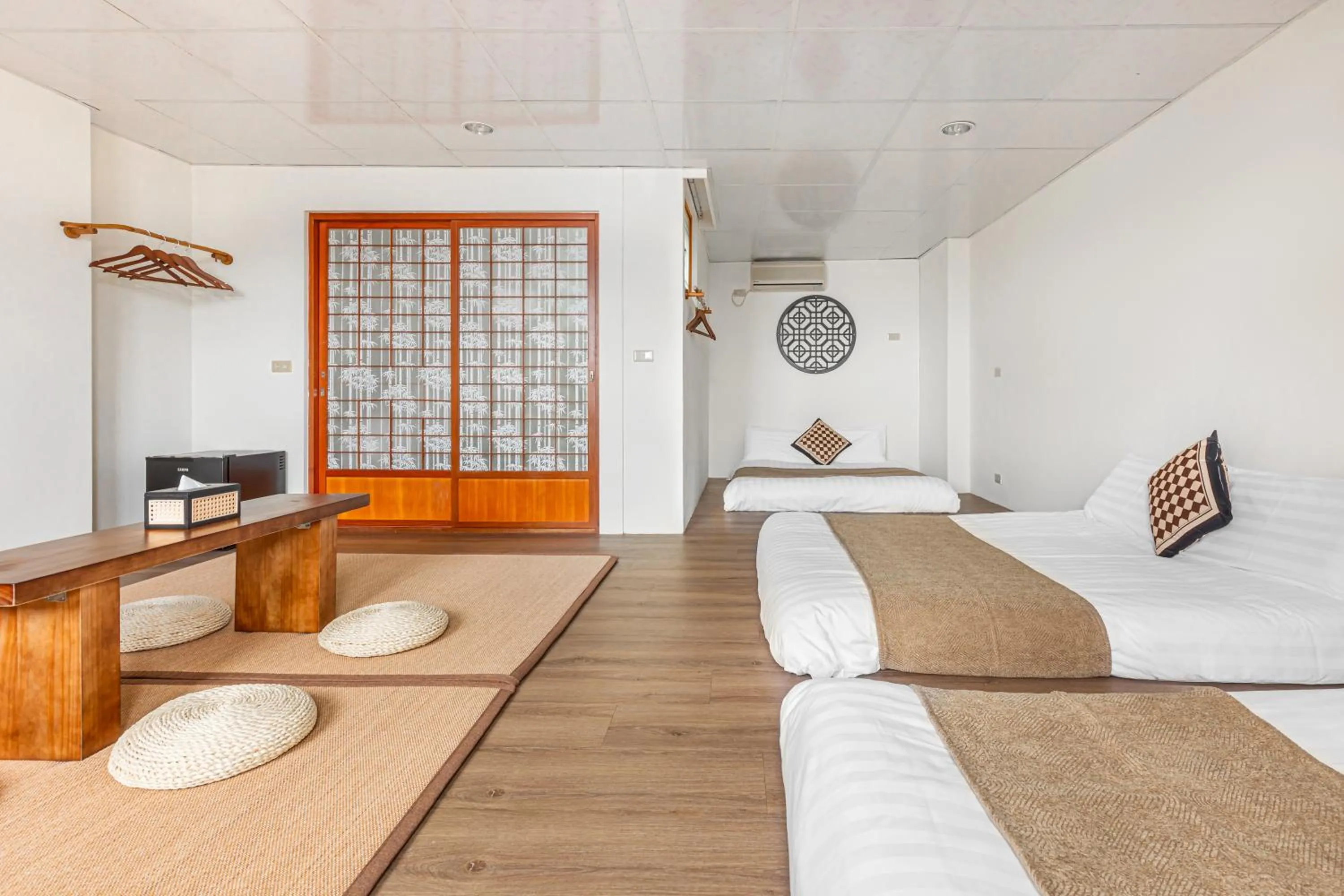 Bed in Jiufen Nostalgic Inn