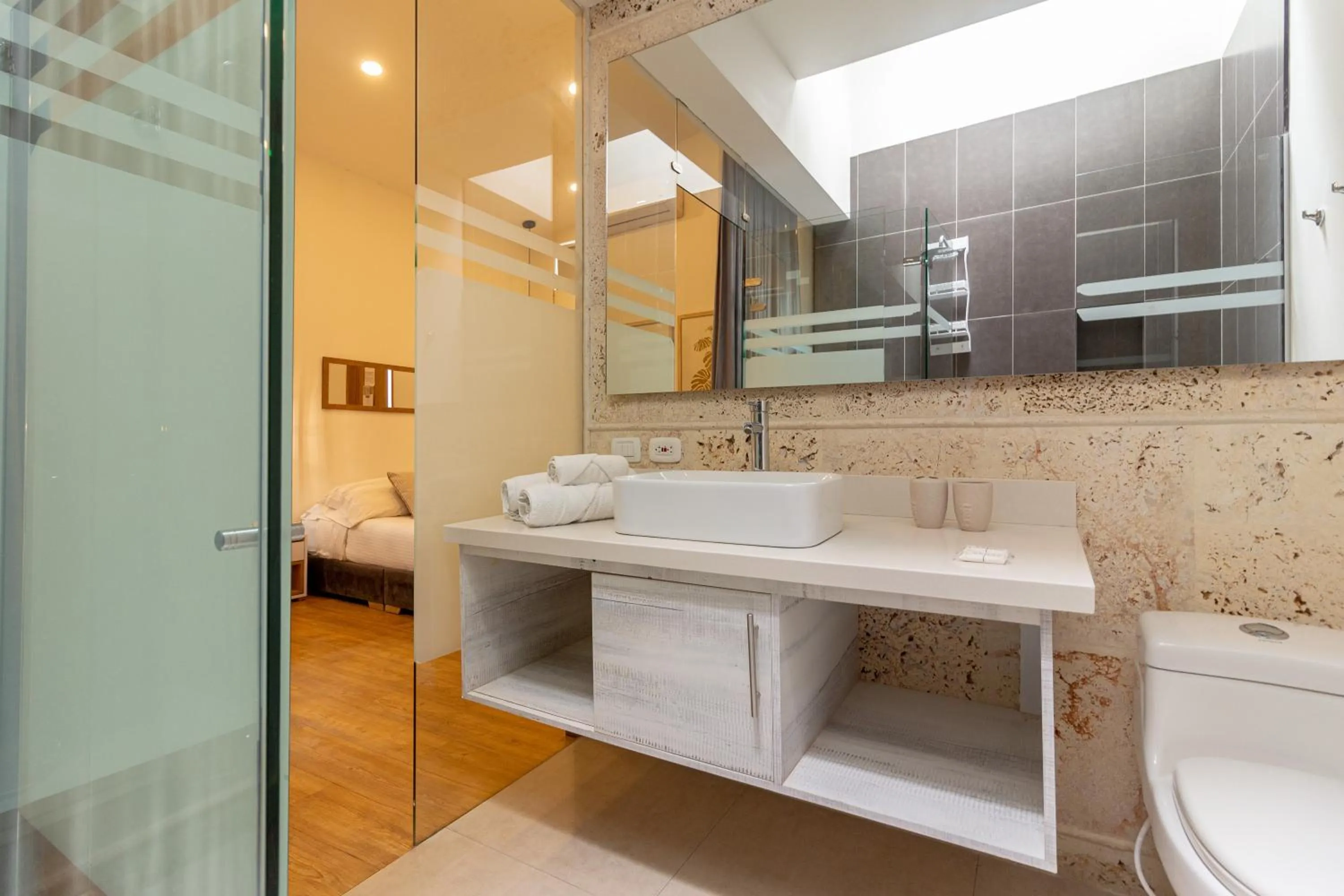 Bathroom in Cartagena Suites de Manga