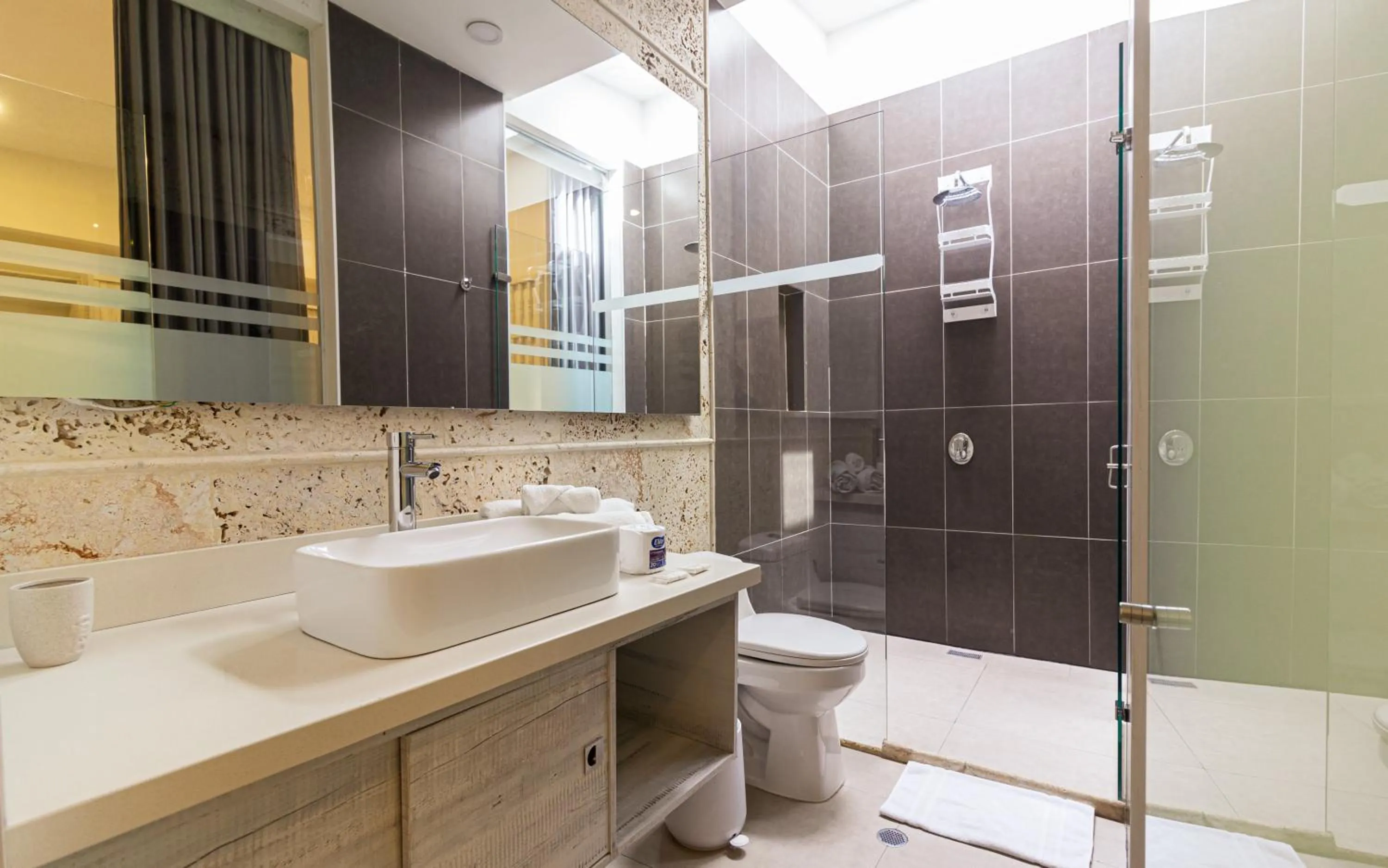 Bathroom in Cartagena Suites de Manga