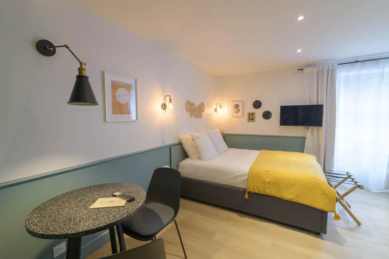 Bed in Le Logis d'Origine.