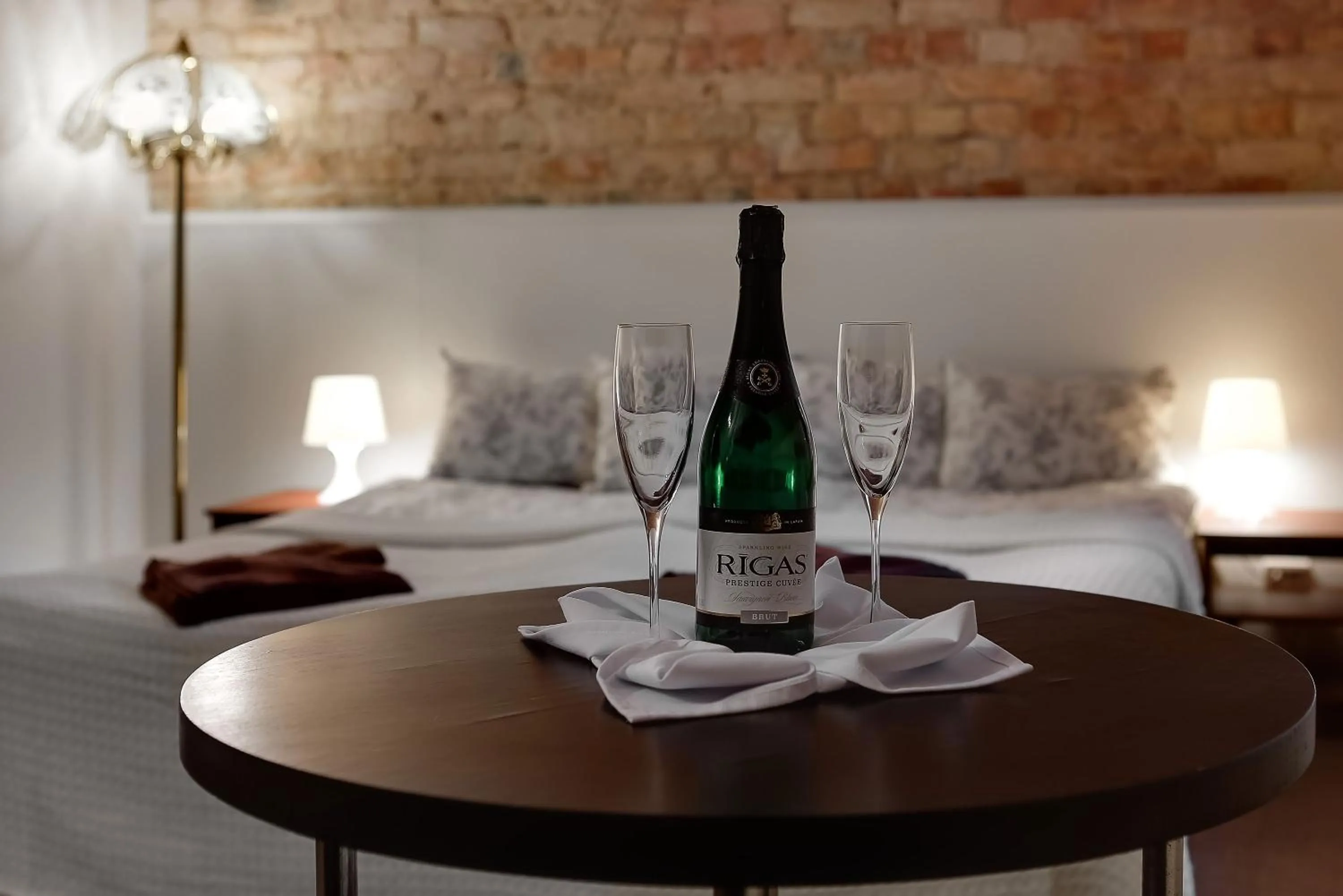 Bed in Janne Hotel with Self Check-in