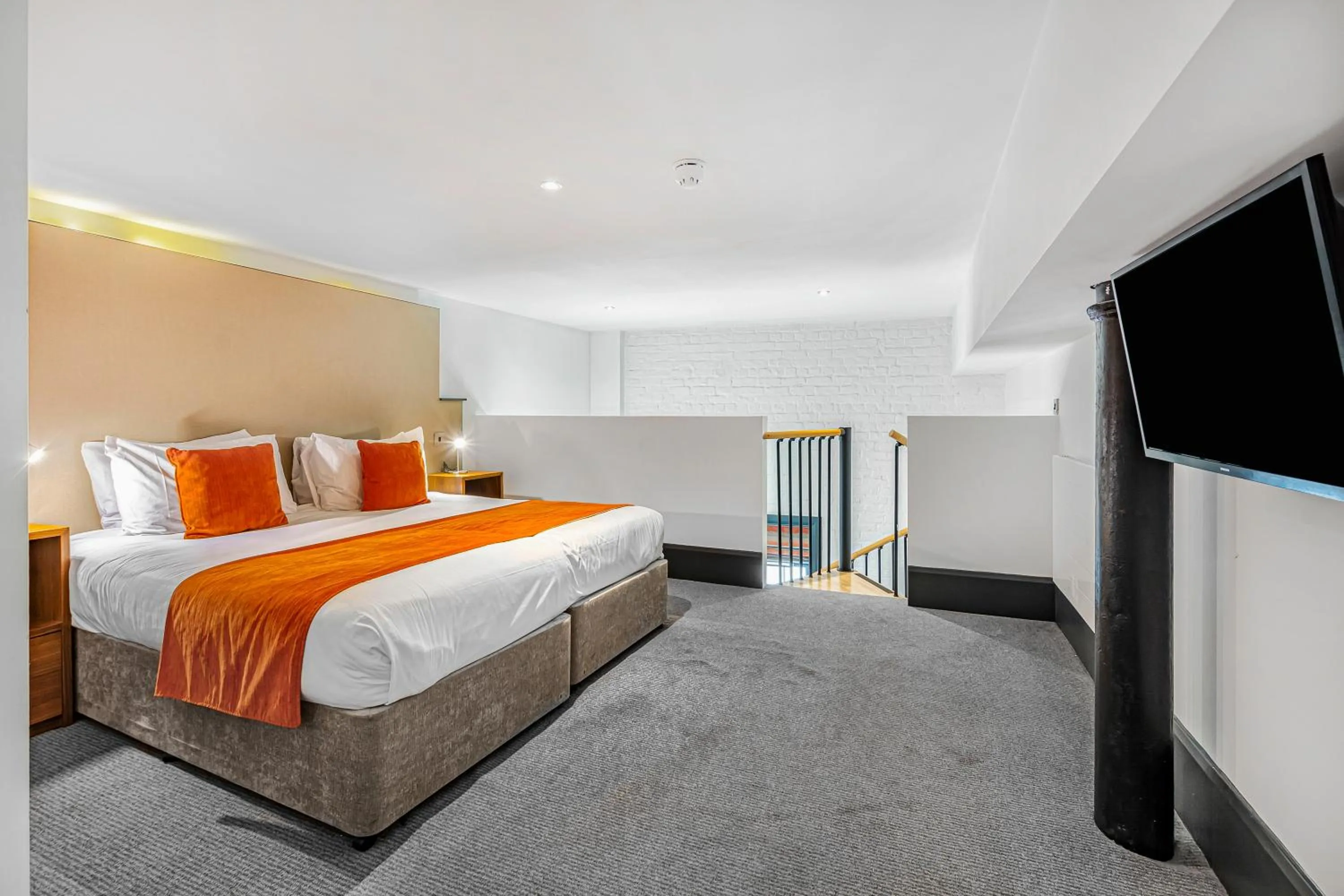 Bedroom, Bed in The Ainscow Hotel