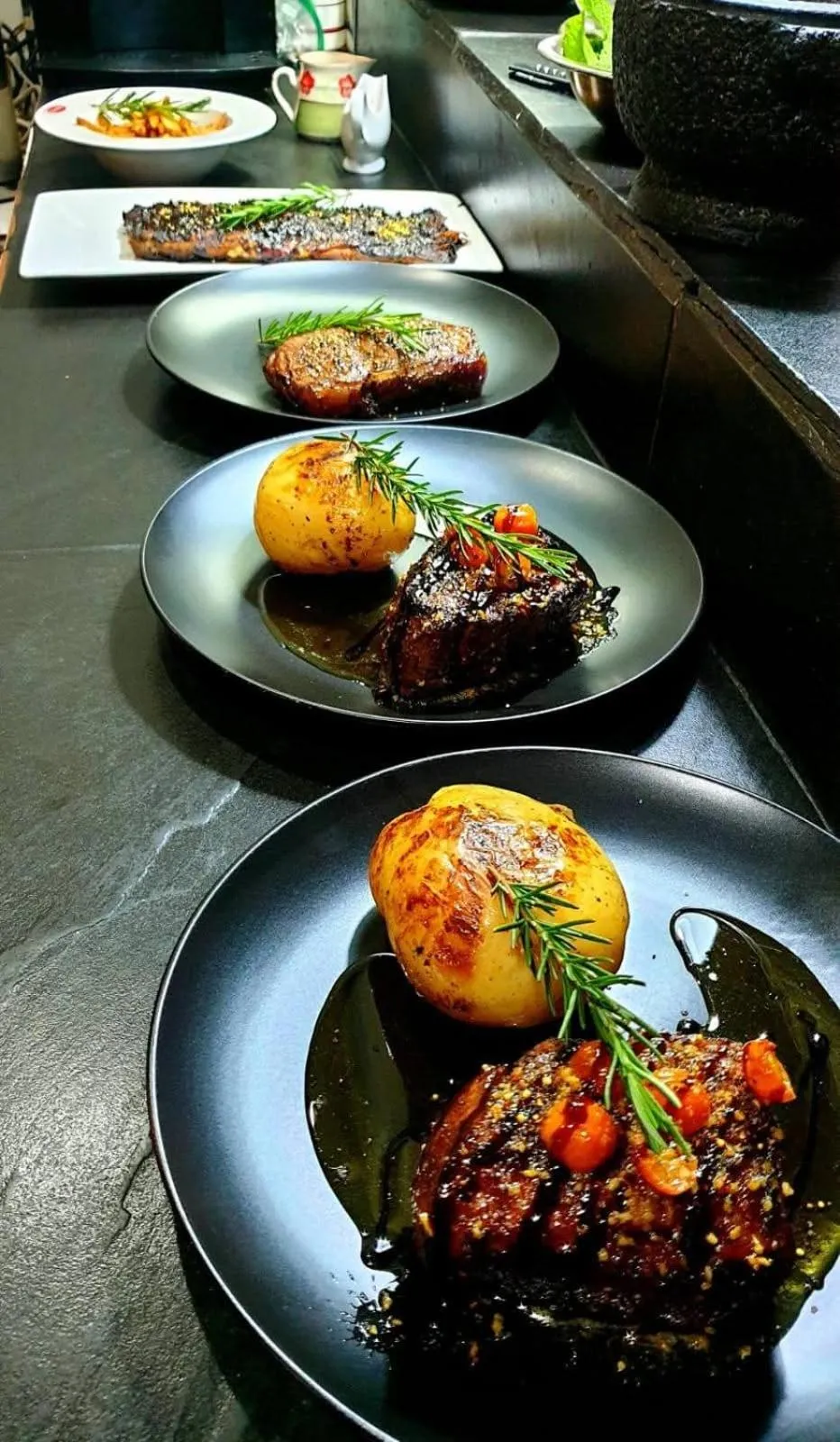 Restaurant/places to eat in 44 on Ennis Guest Lodge and Restaurant -