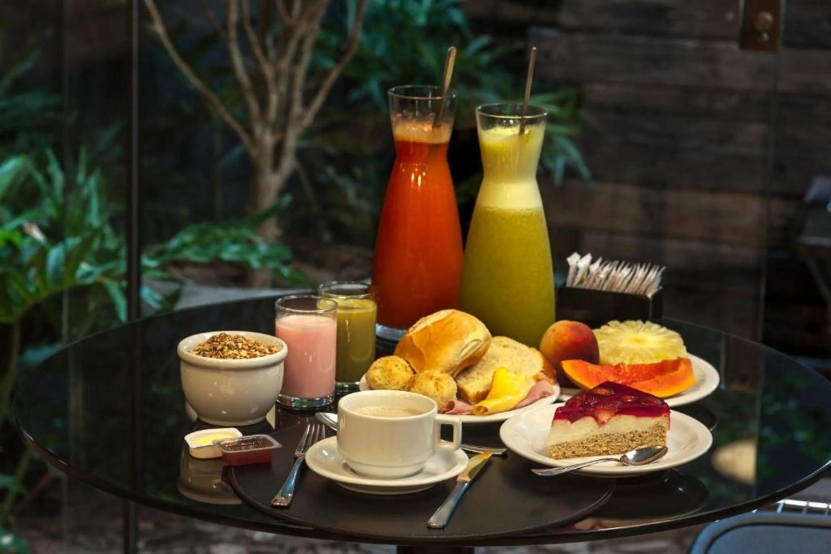 Breakfast in Momax Hotel