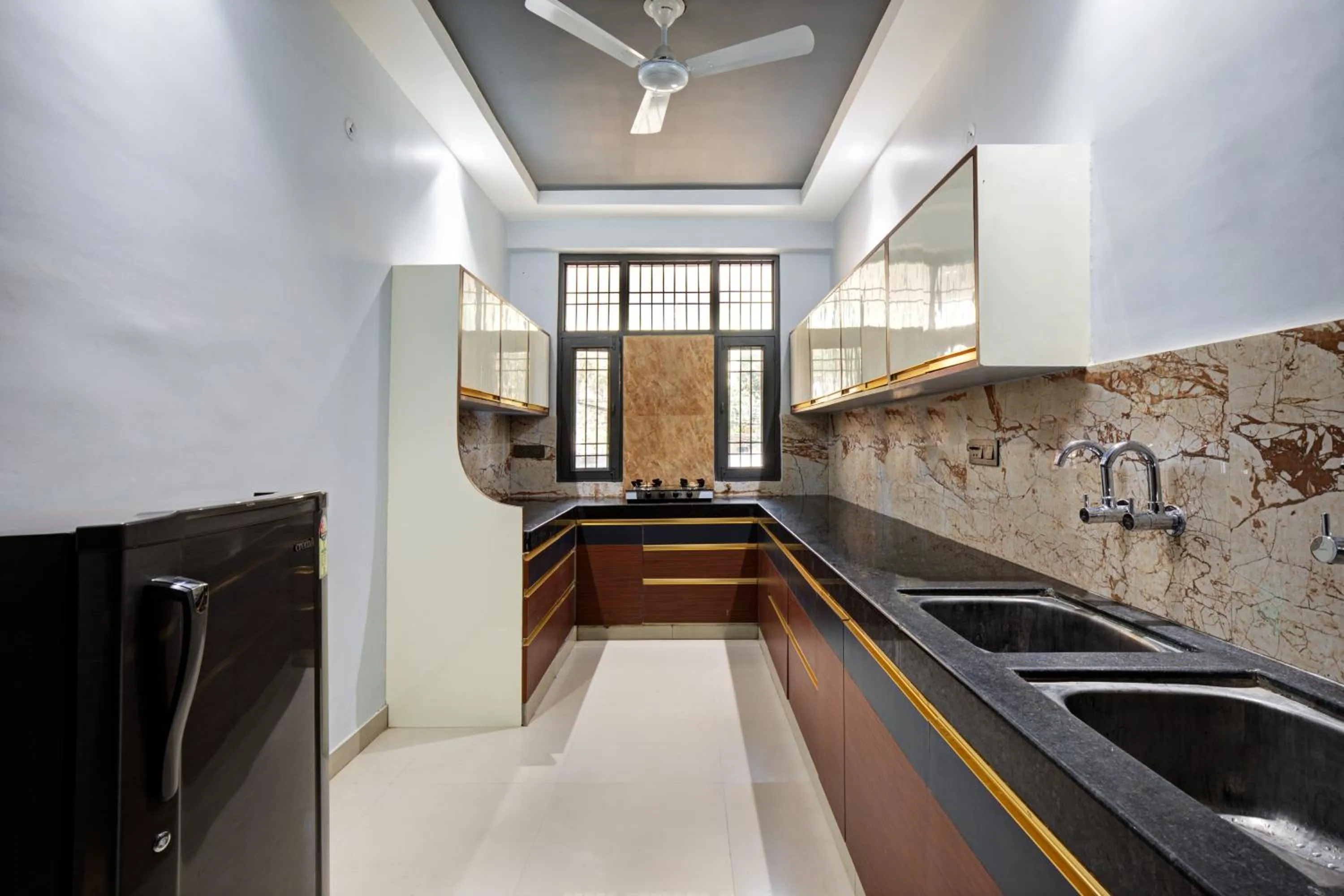 kitchen in Royal Rawal - Luxury Boutique Hotel