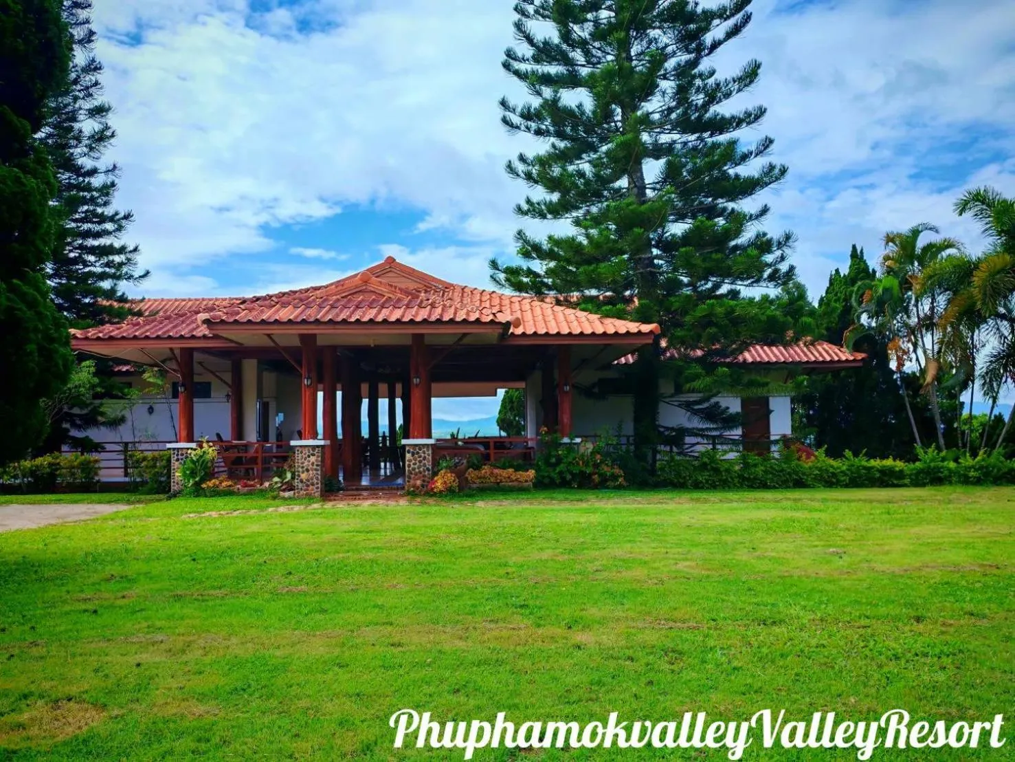 Phuphamok Valley Resort