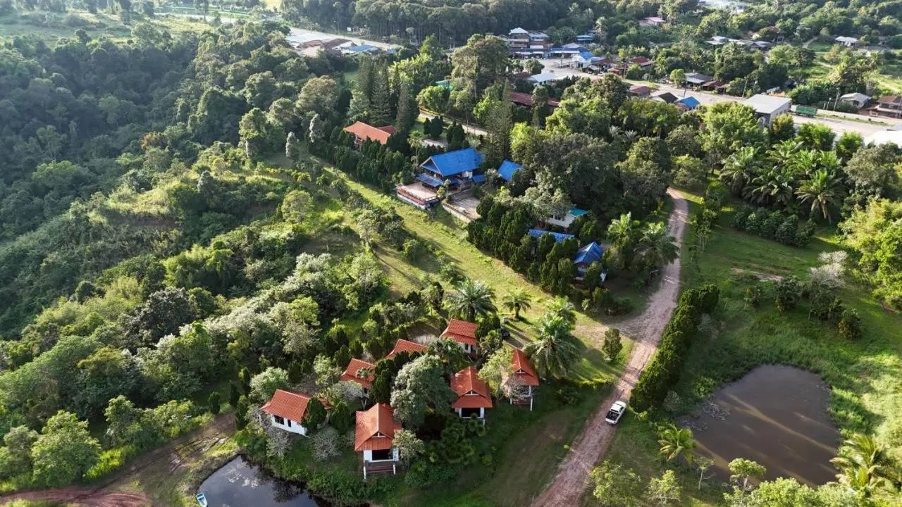 Phuphamok Valley Resort