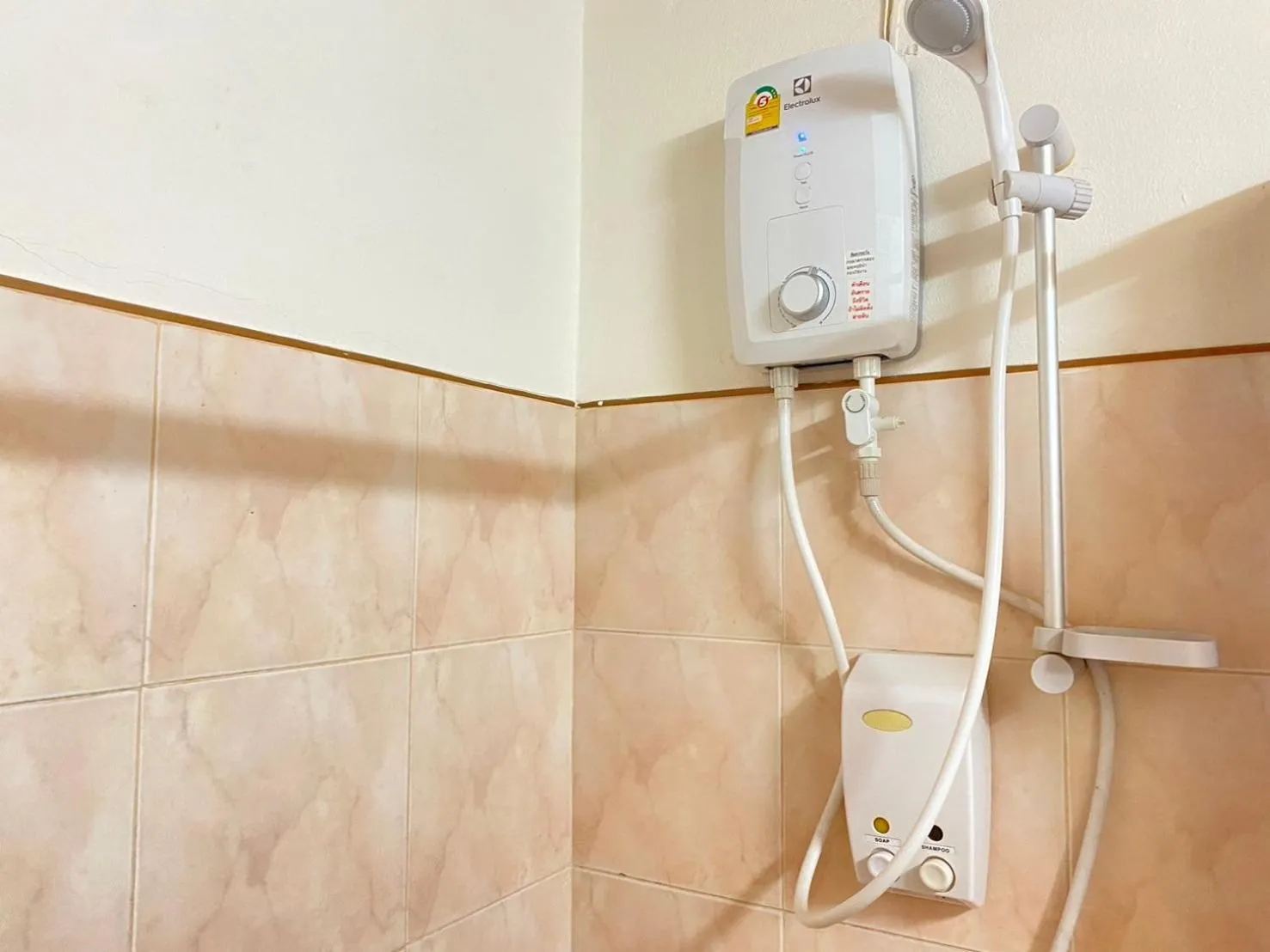 Bathroom in Phuphamok Valley Resort