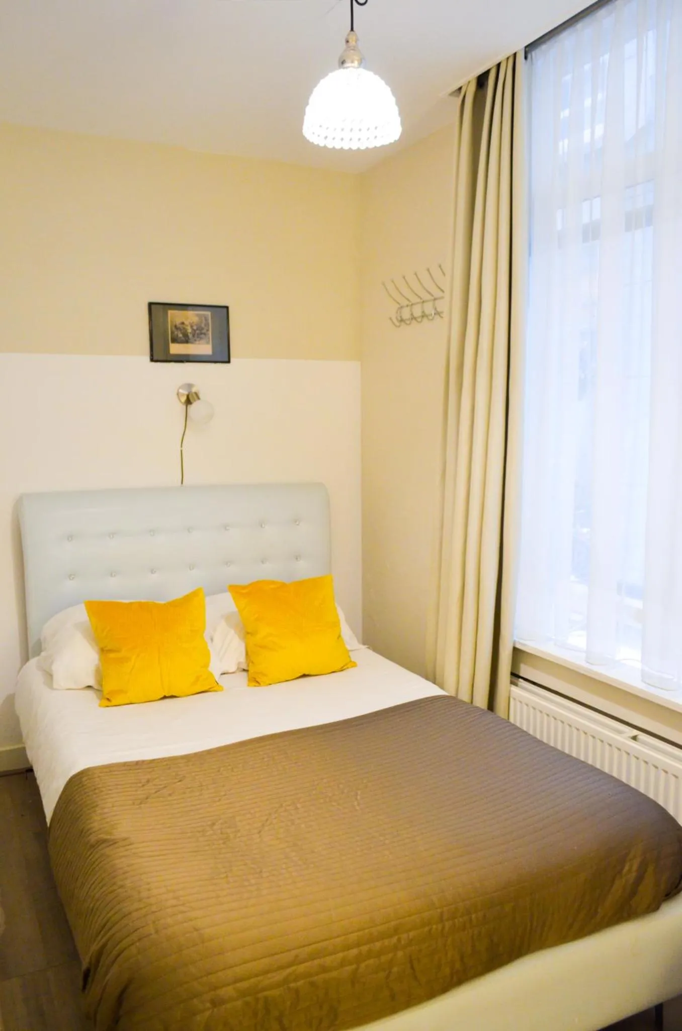 Bed in Family Hotel Kooyk