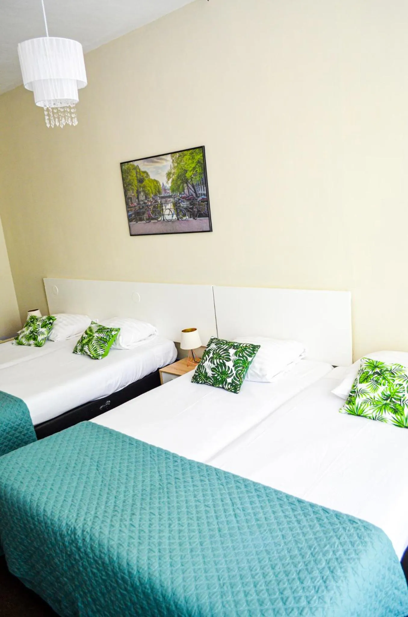 Bed in Family Hotel Kooyk