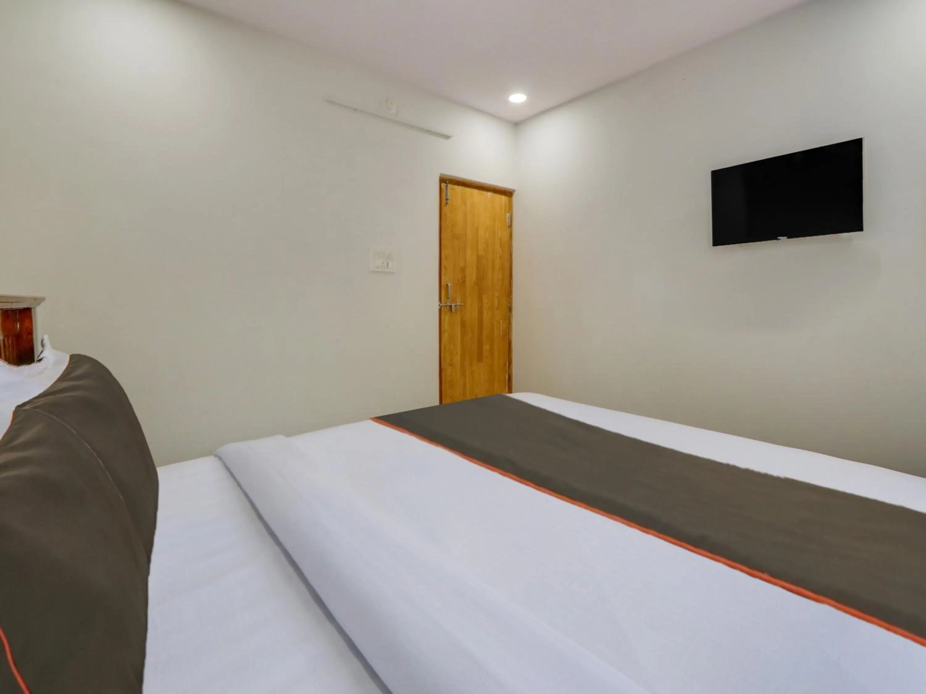 Bedroom in Hotel O SR Grand