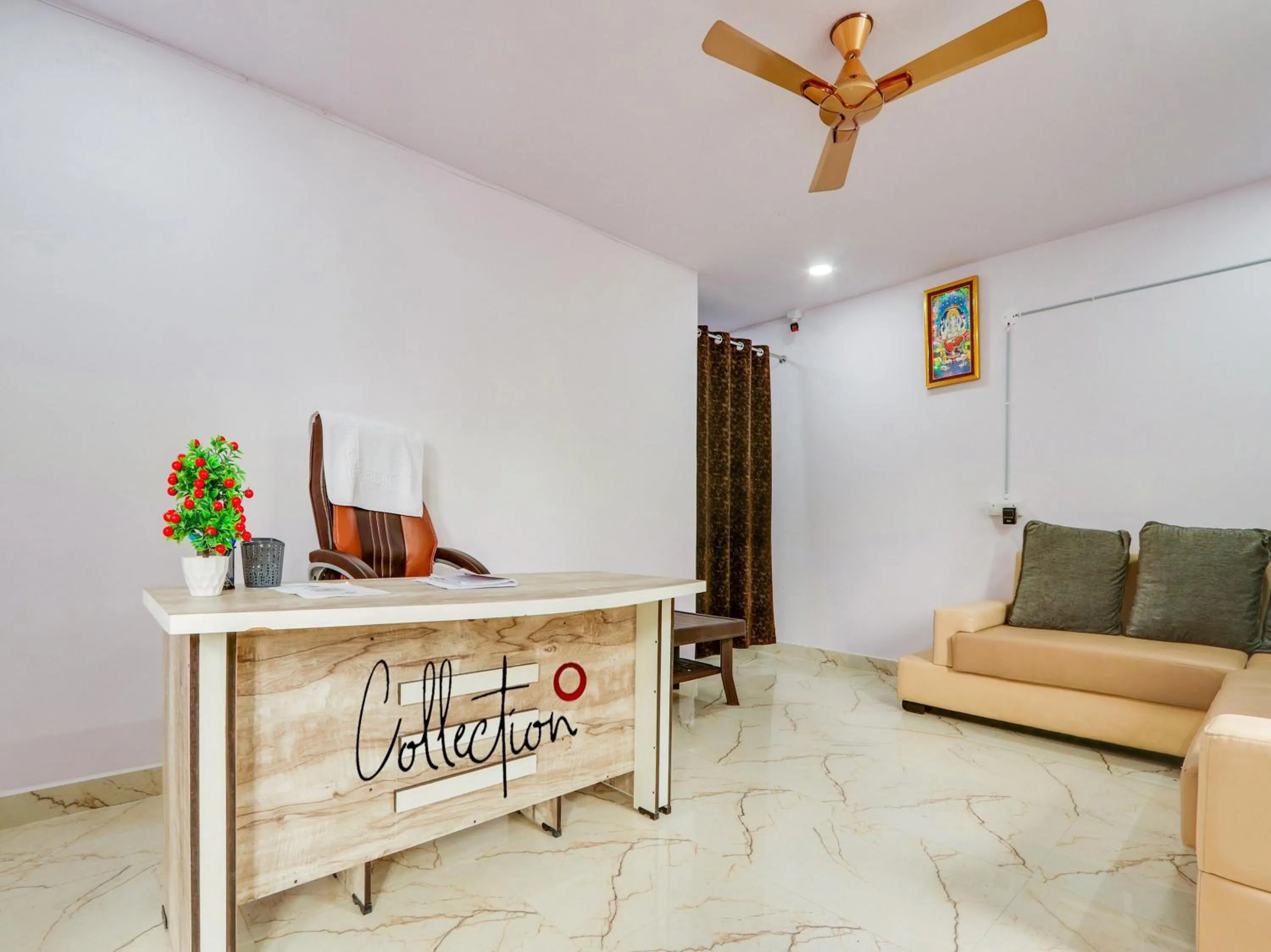 Lobby or reception in Hotel O SR Grand