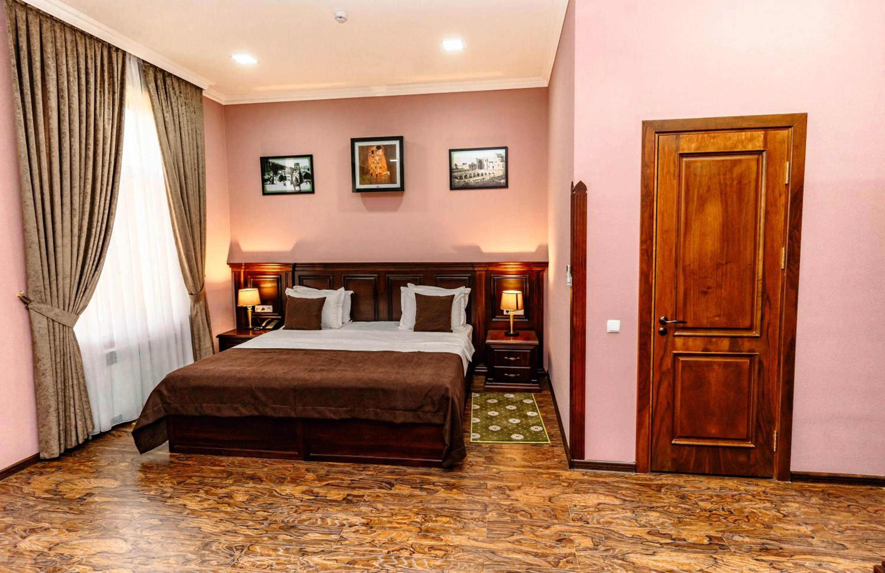 Bed in Bagizagan Hotel