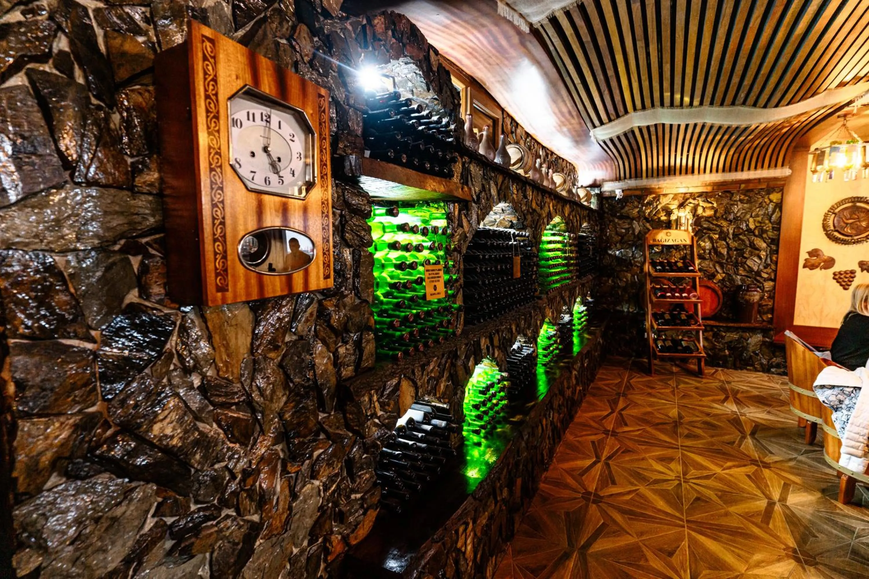 Alcoholic drinks in Bagizagan Hotel