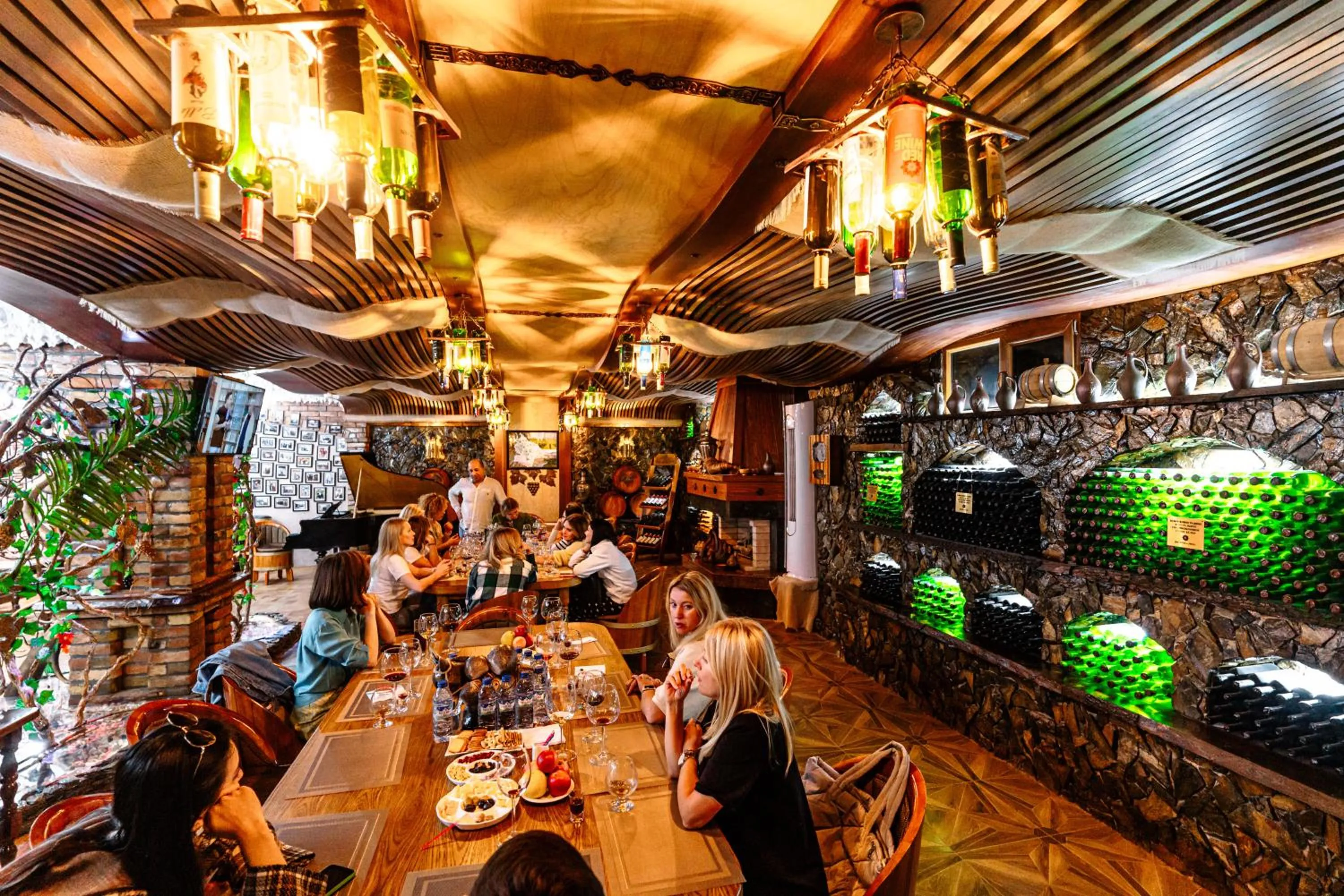 Lounge or bar in Bagizagan Hotel