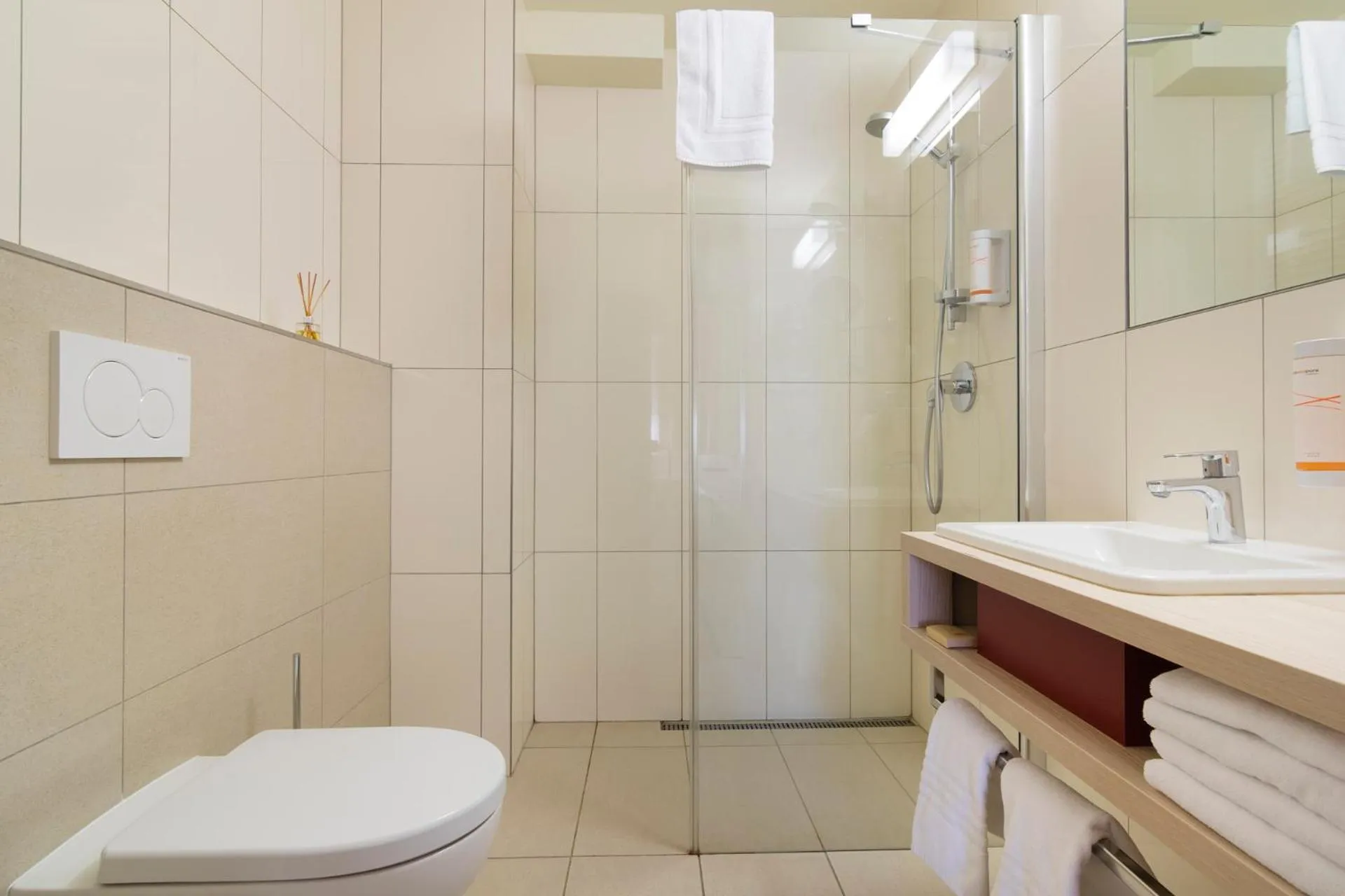 Bathroom in Peras Wellness Hotel