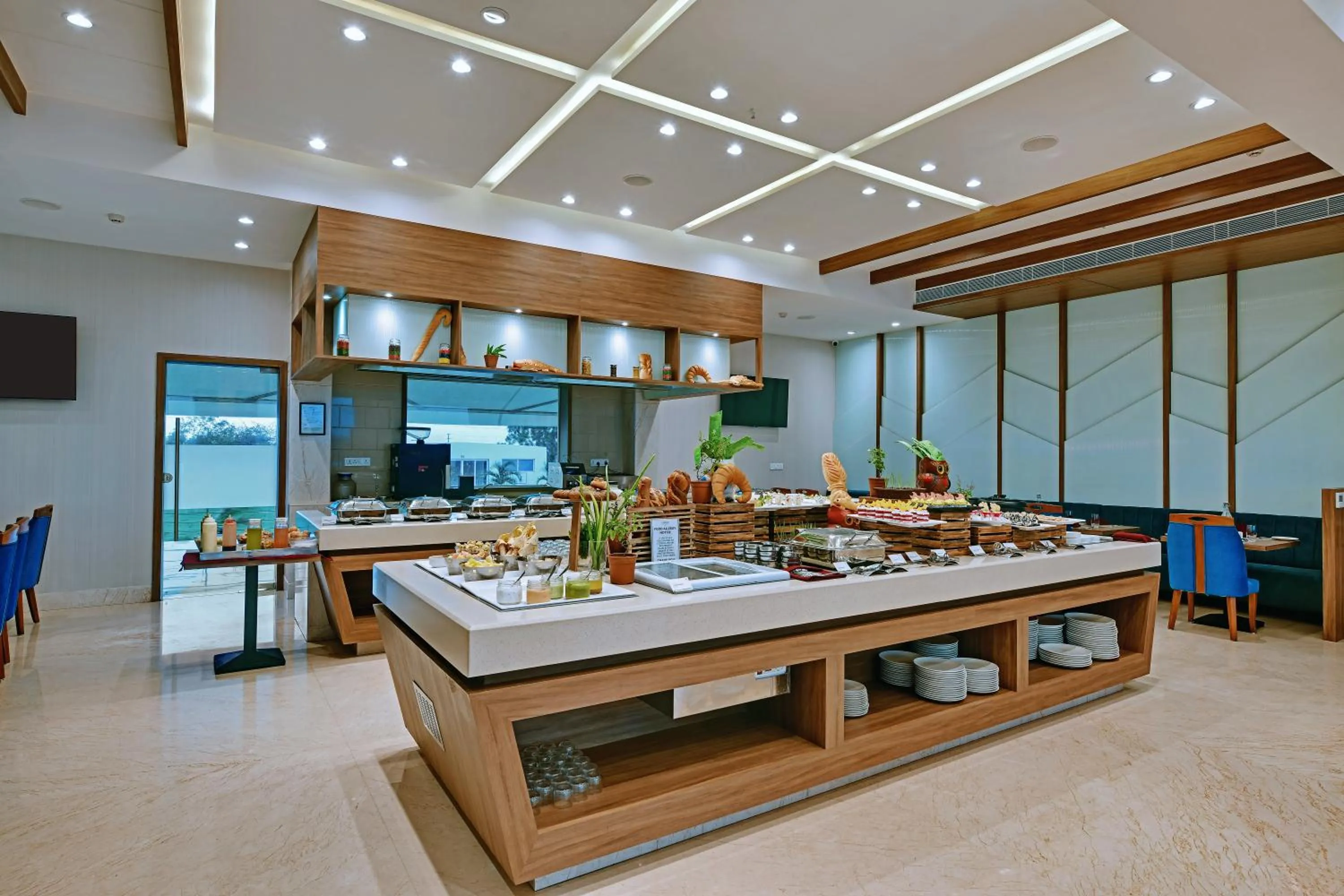 Restaurant/places to eat in The Orchid Jamnagar