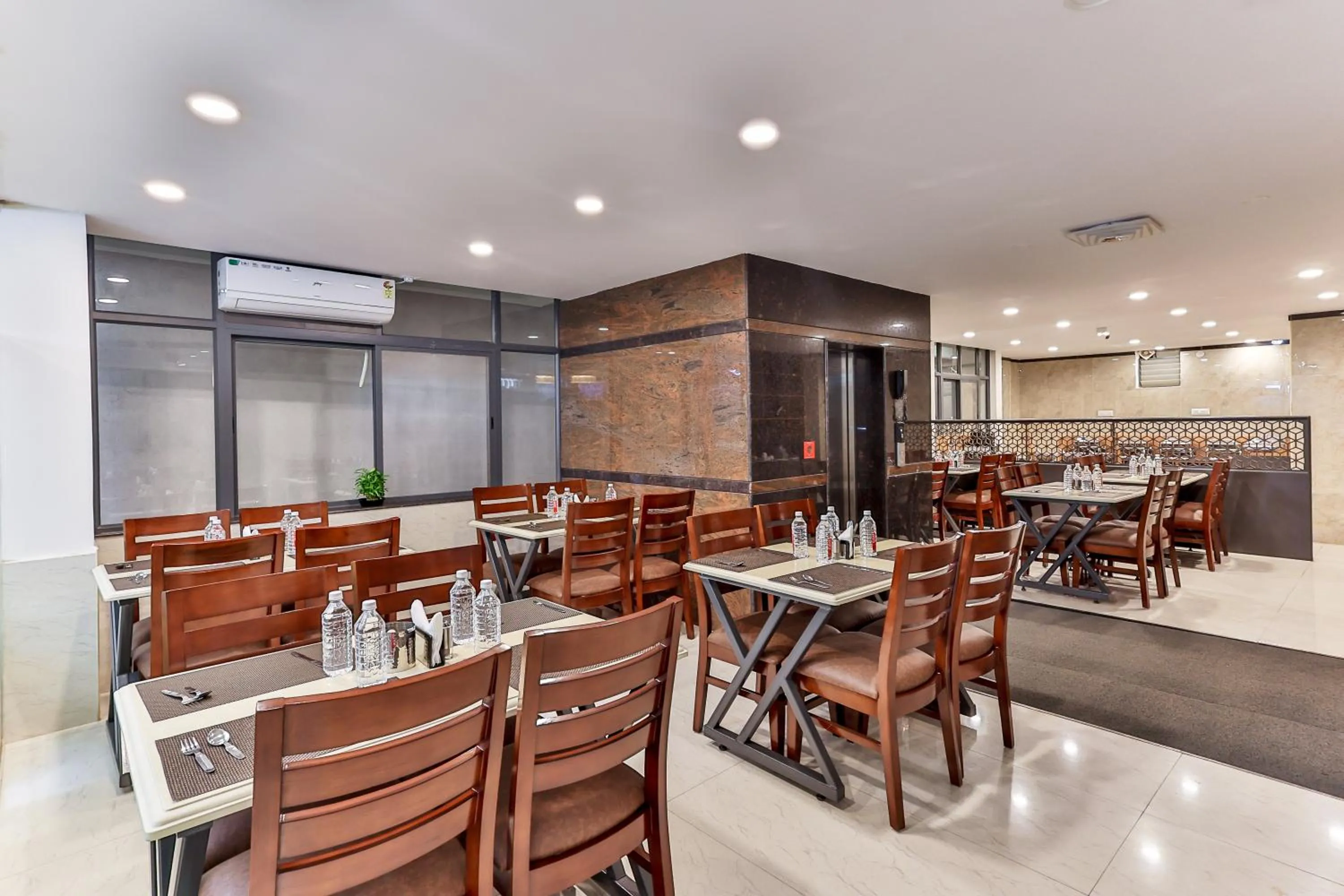 Restaurant/places to eat in The Auberge Boutique Hotel - Manyata Tech Park