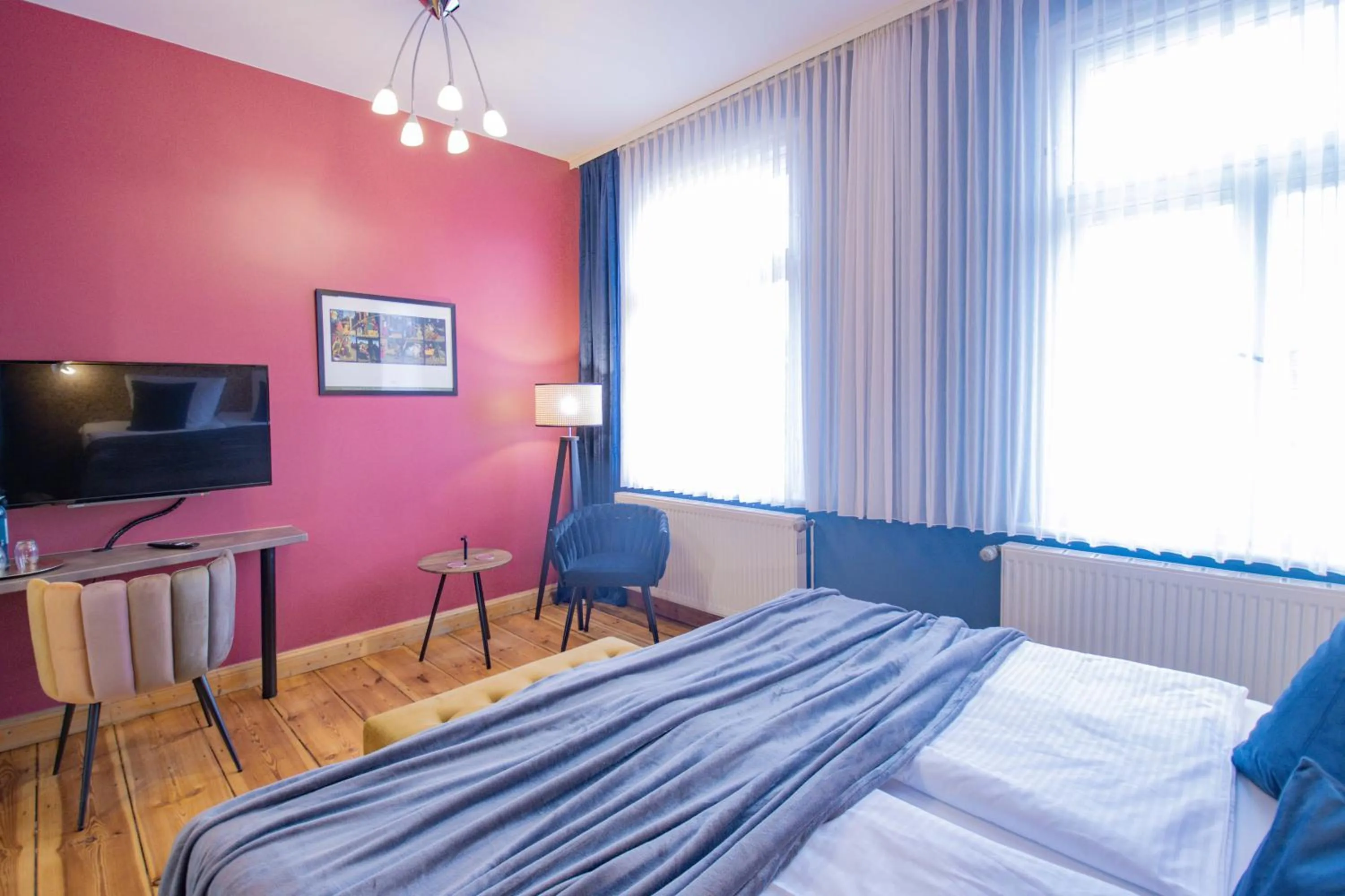 Photo of the whole room, Bed in Boutique Hotel Schwarzer Baer