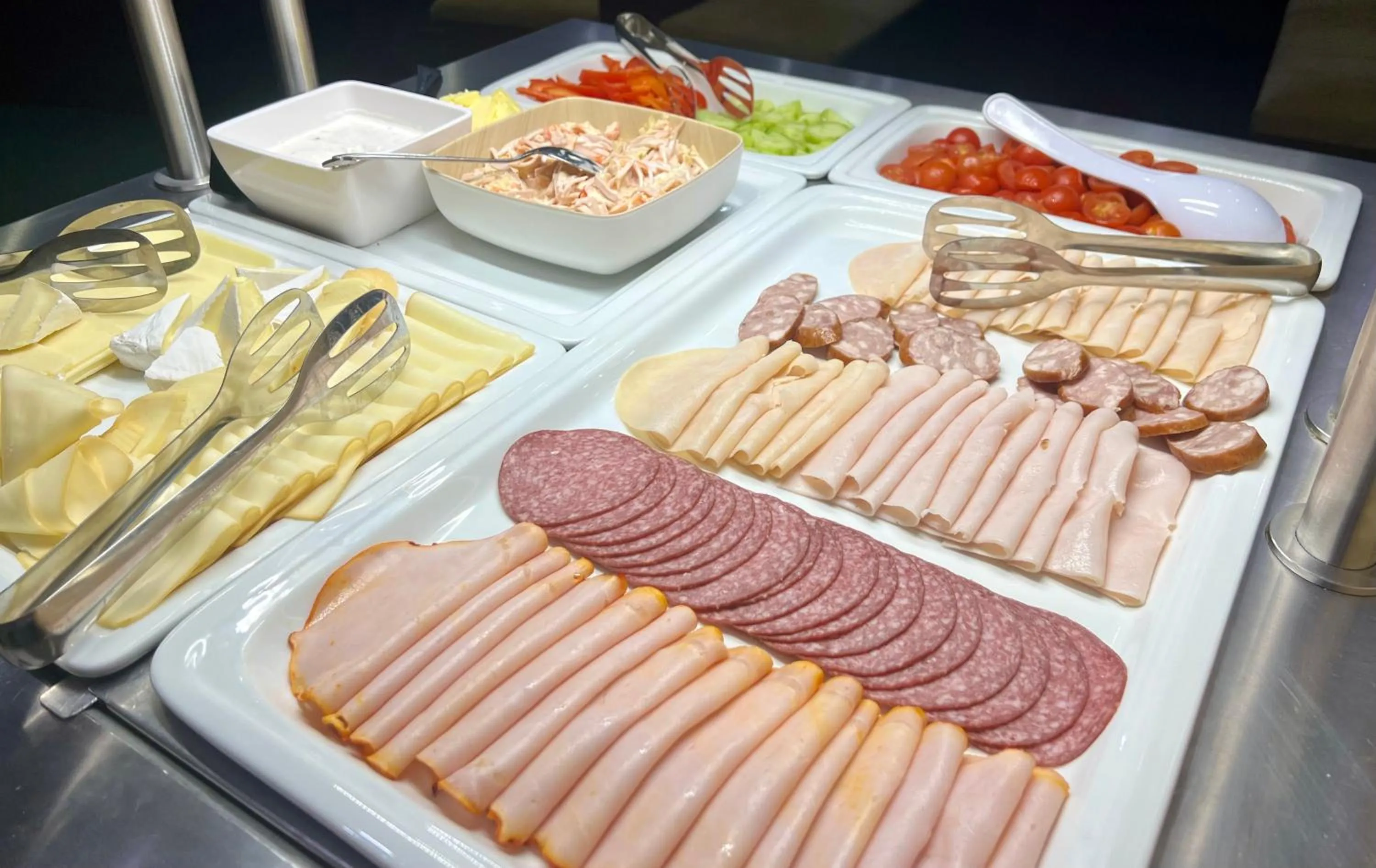 Buffet breakfast in Hotel Eufória