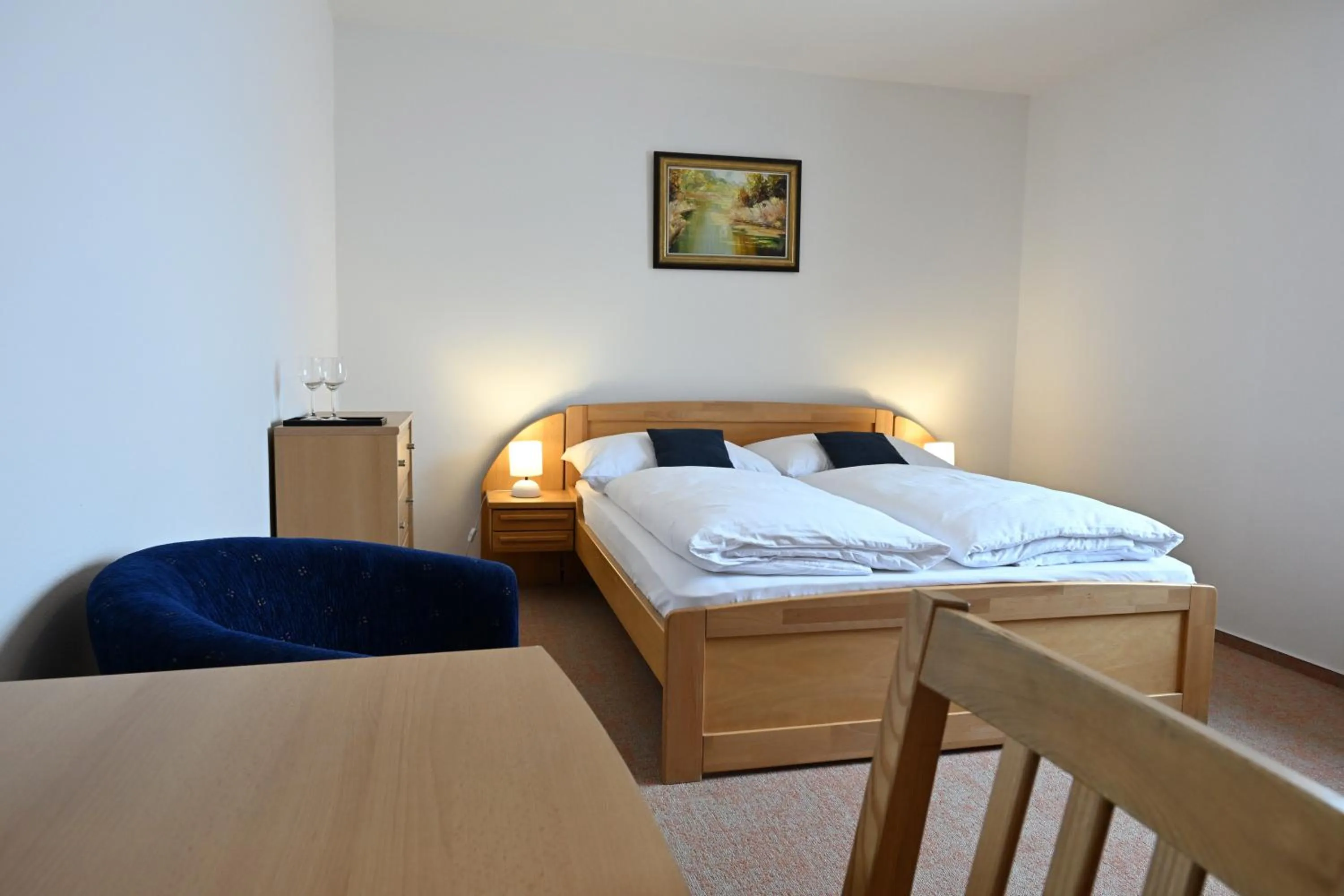 Photo of the whole room, Bed in Hotel Eufória