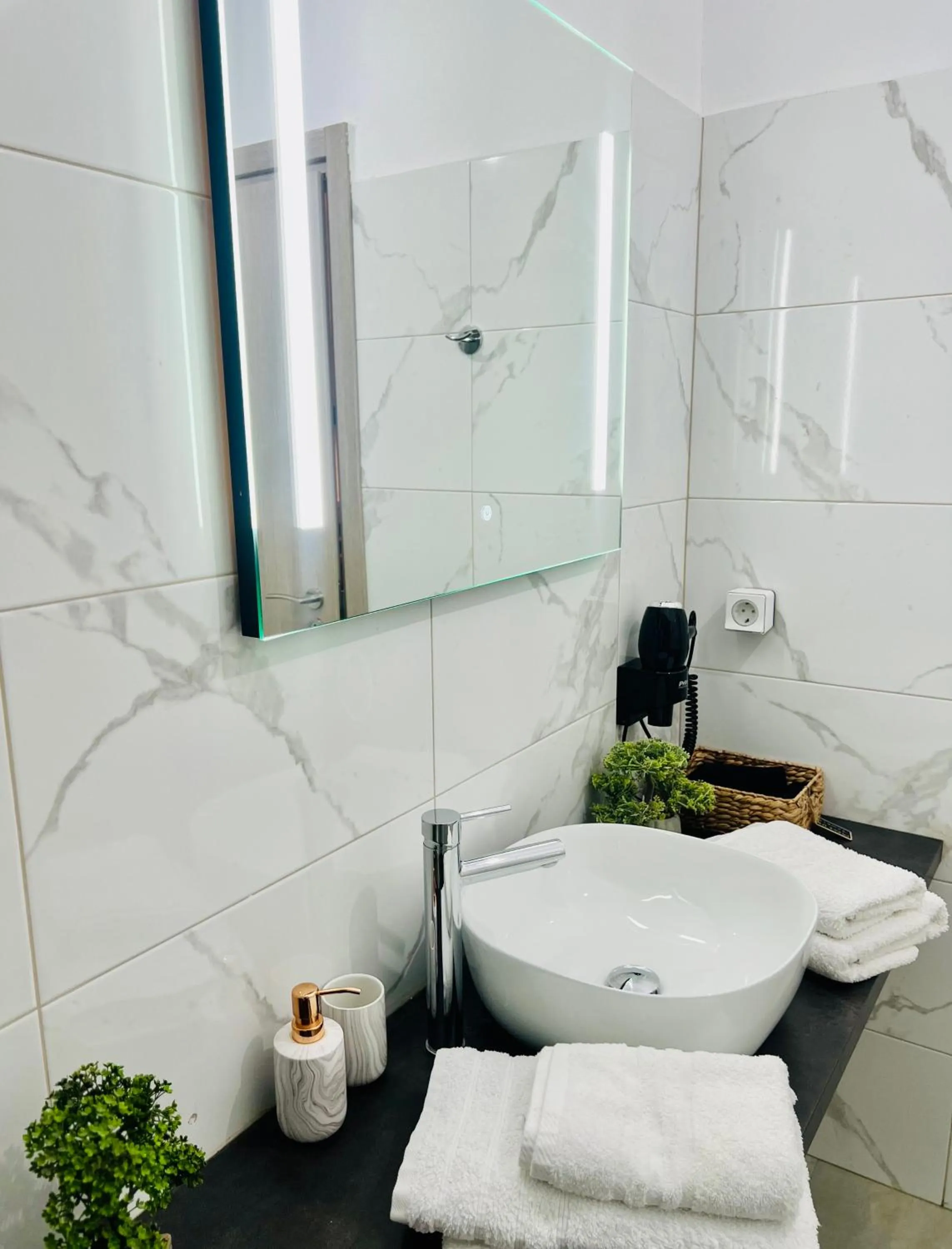 Bathroom in Compass Lofts Athens