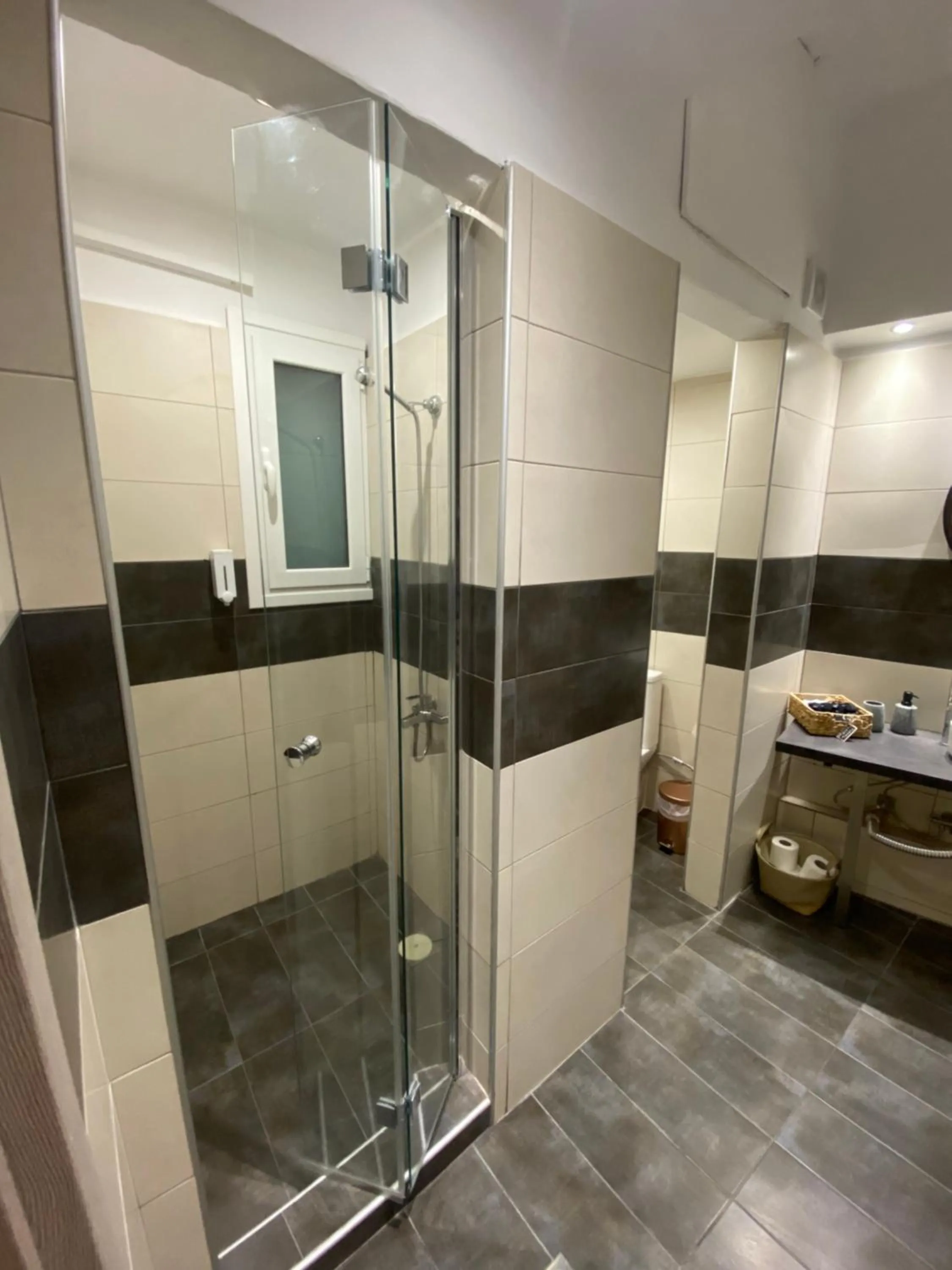 Shower in Compass Lofts Athens