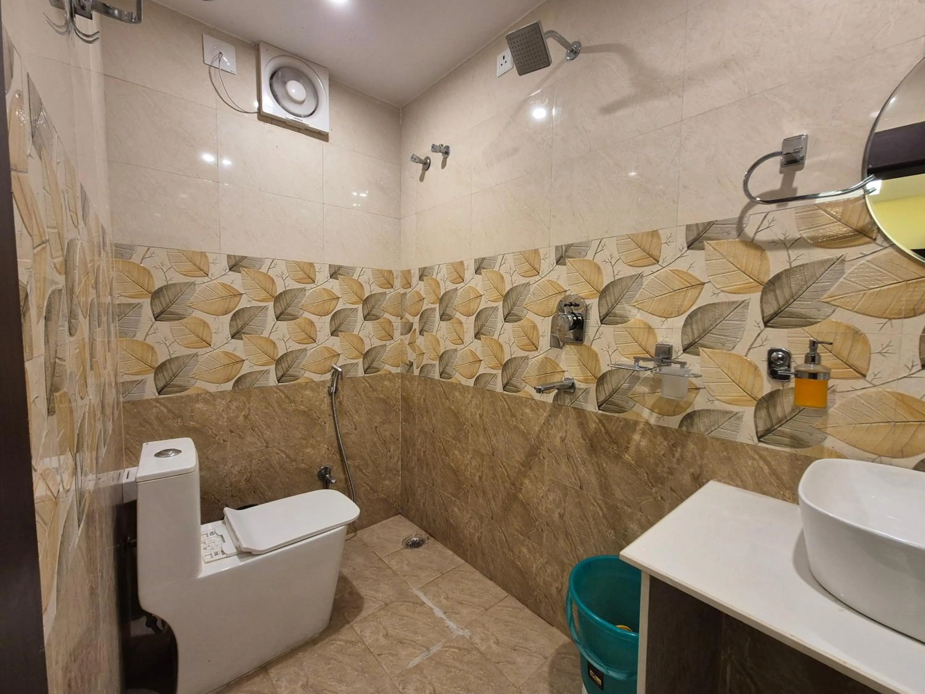Shower in Royal View Residency