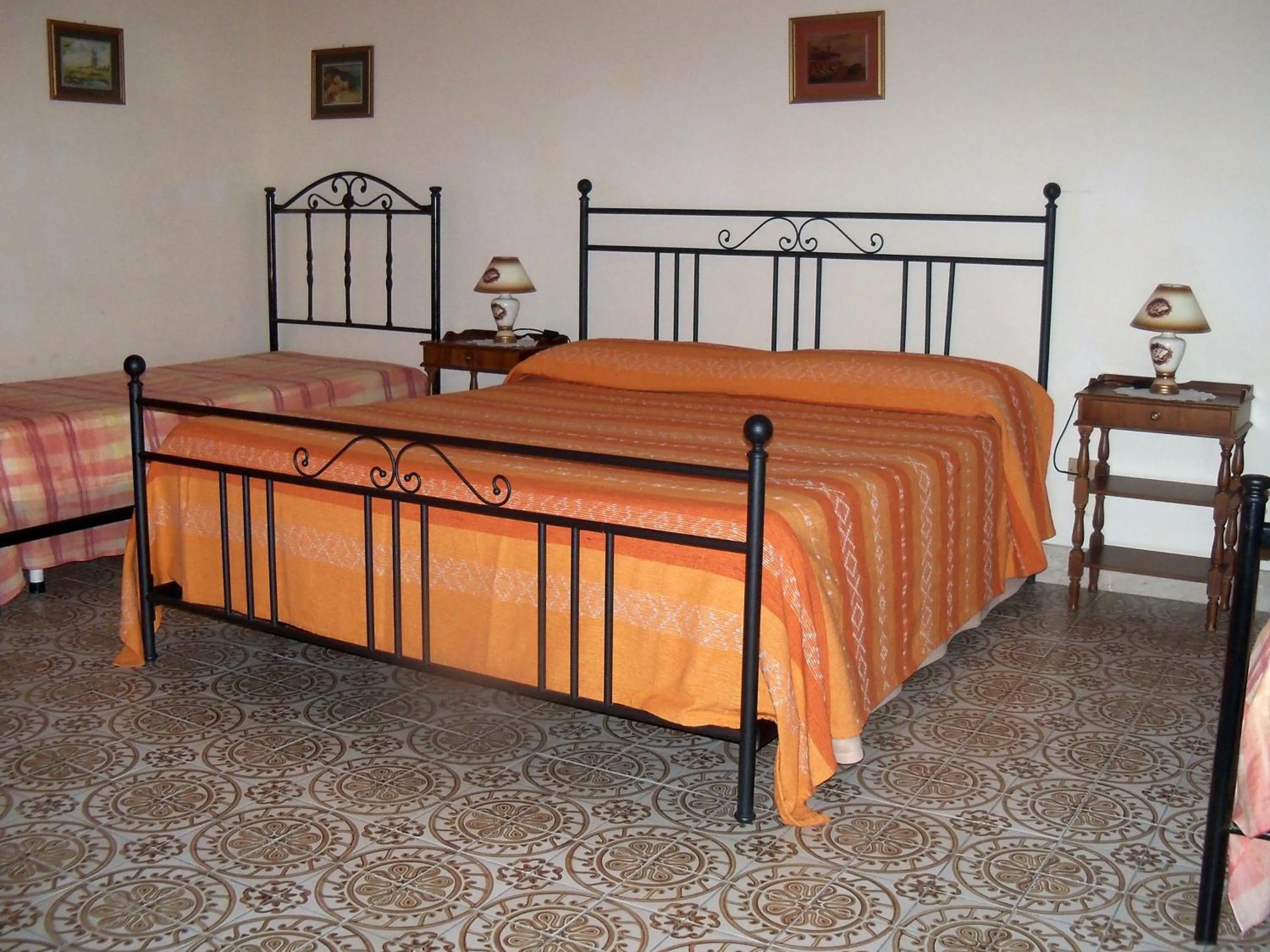Photo of the whole room, Bed in Etna B&B
