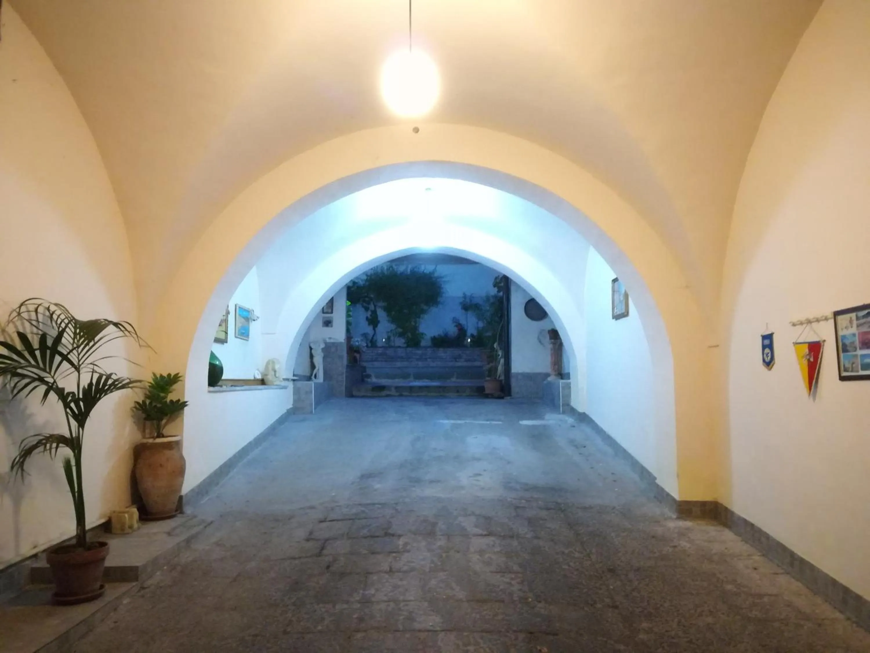 Facade/entrance in Etna B&B