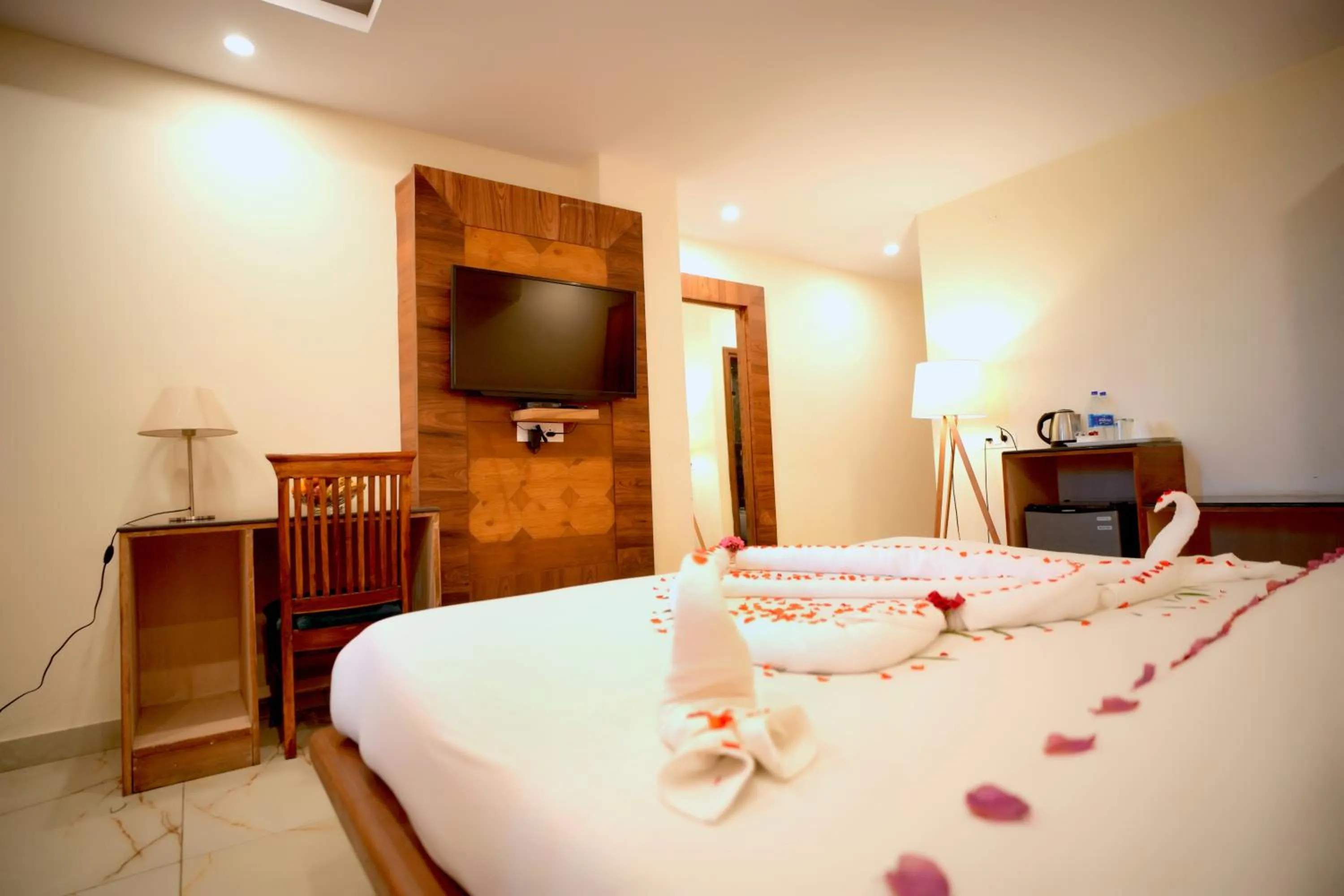 Bed in Shivalik Hotel And Resorts