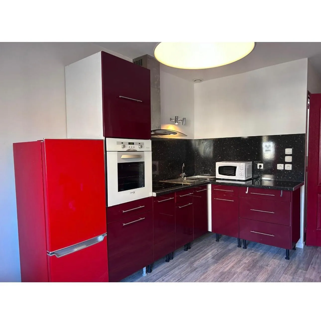 GOOD NIGHT HÔTEL By L'excess